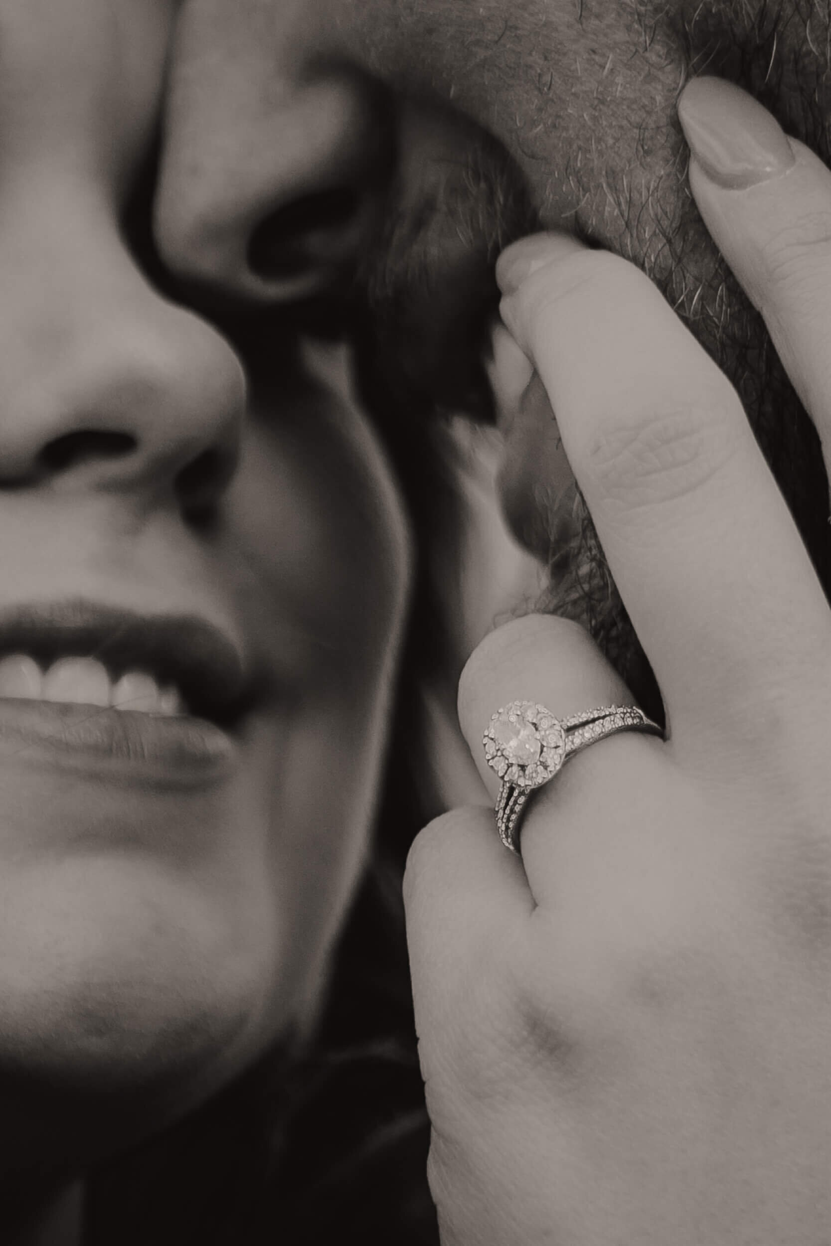 Olivia + Matthew - The Ring 08 BW