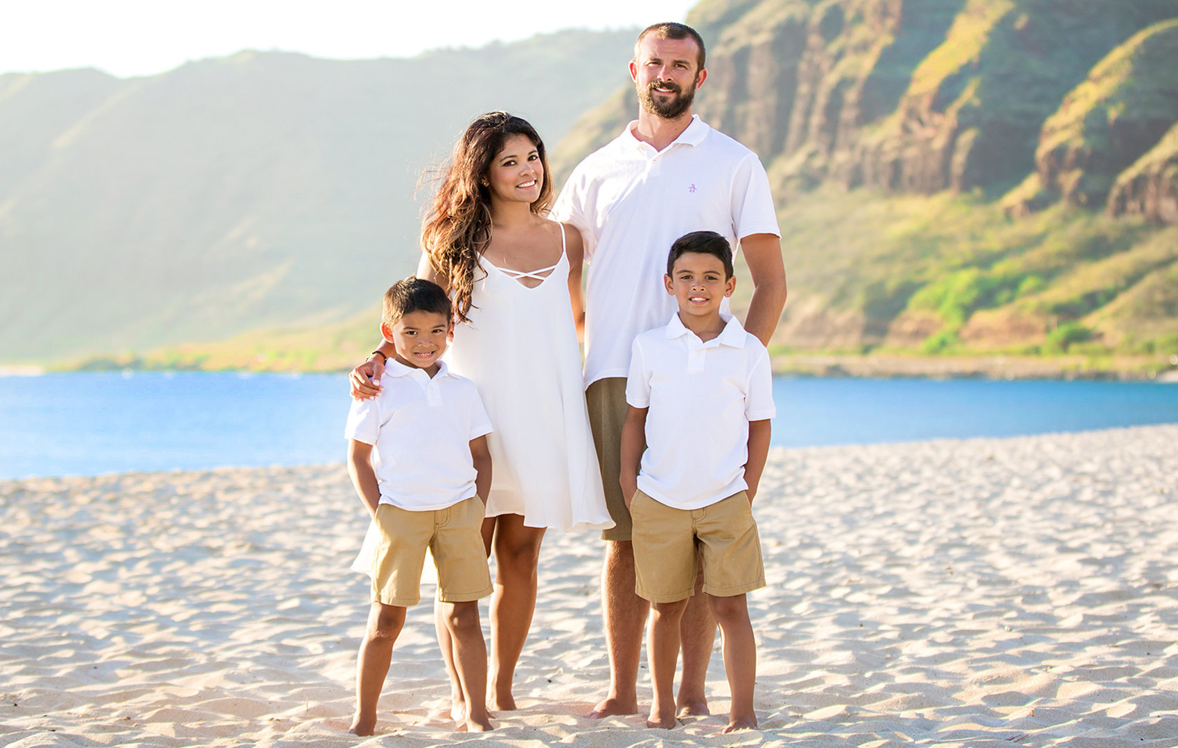 Oahu family portrait on a clear beautiful day.