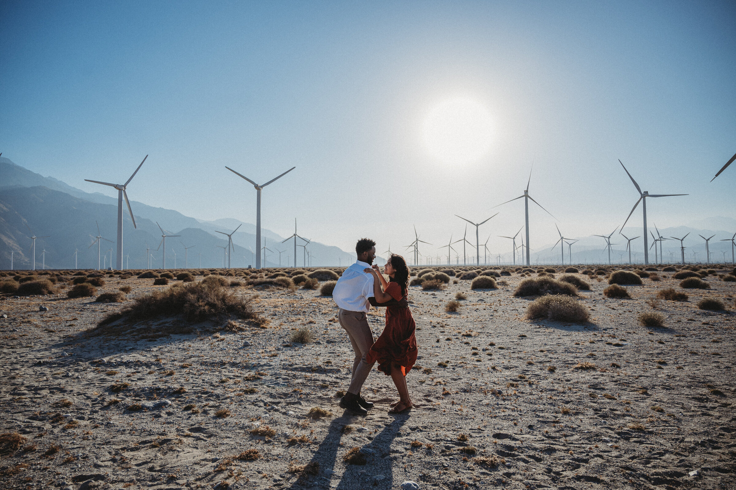 palm-springs-windmills-couple-5