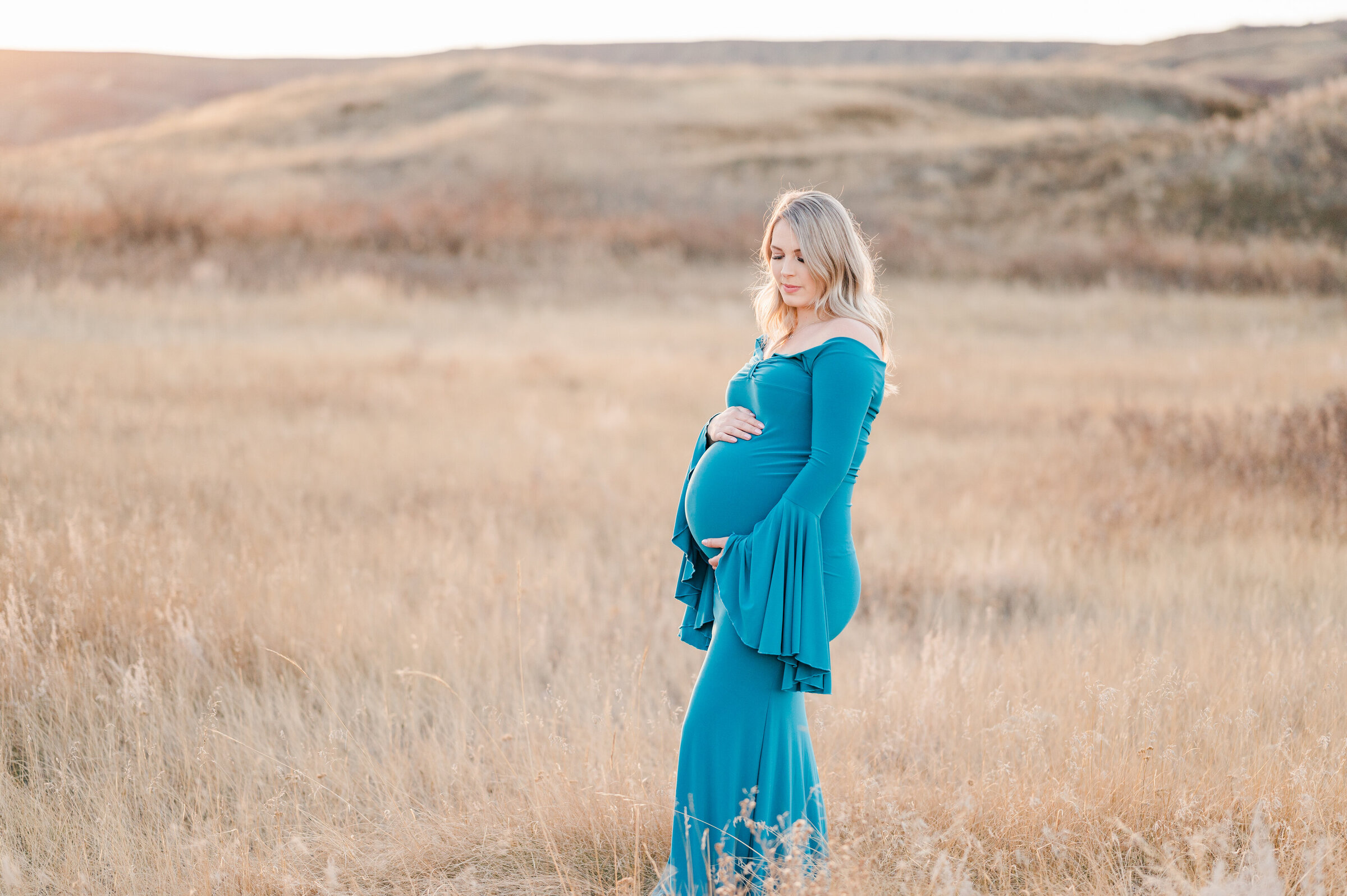 Family Photoshoot at Dry Buffalo Jump Alberta Badlands