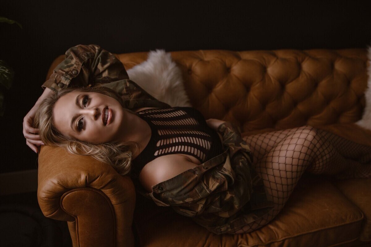 boudoir before and after florida keys-min
