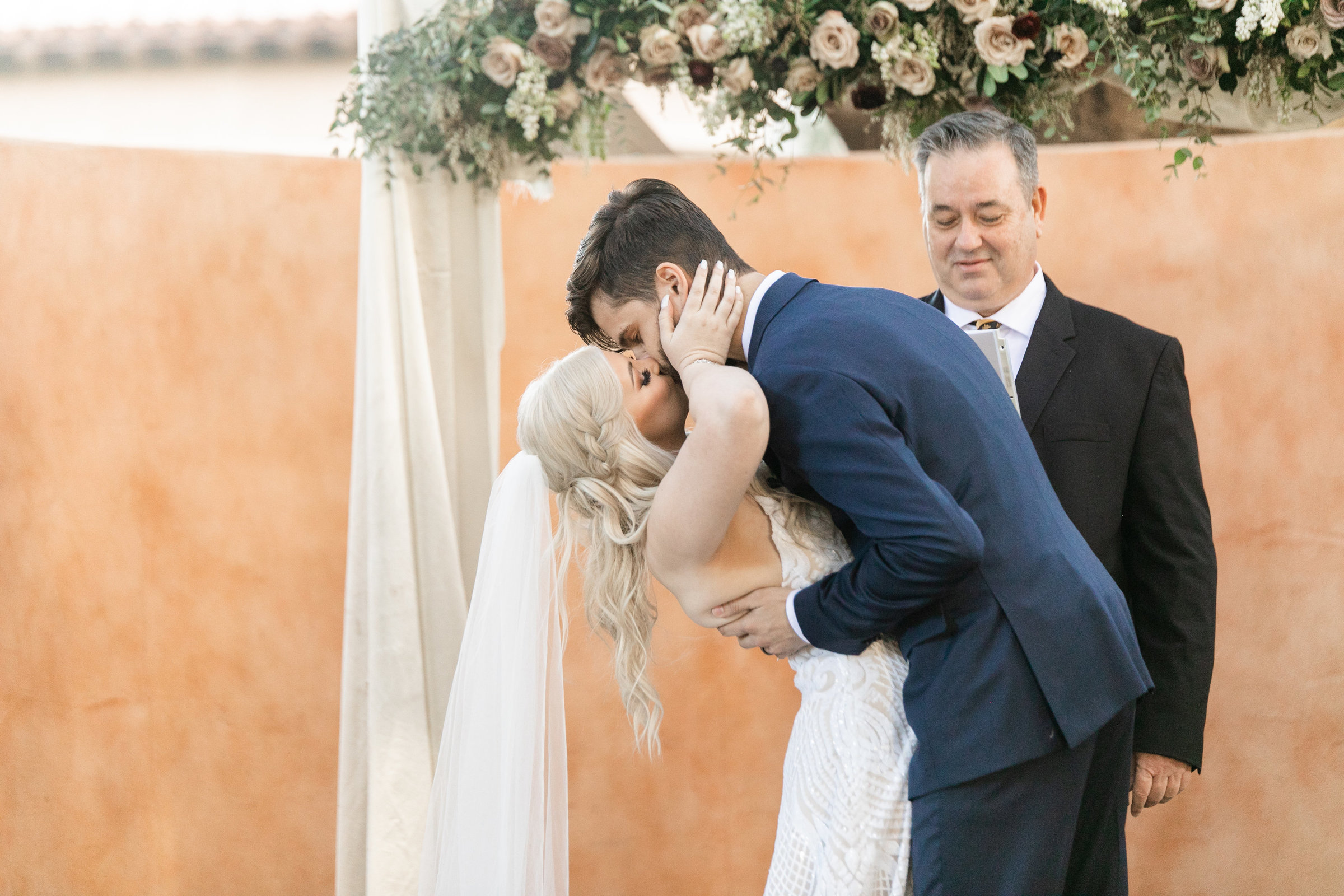 Karlie Colleen Photography - The Royal Palms Wedding - Some Like It Classic - Alex & Sam-529