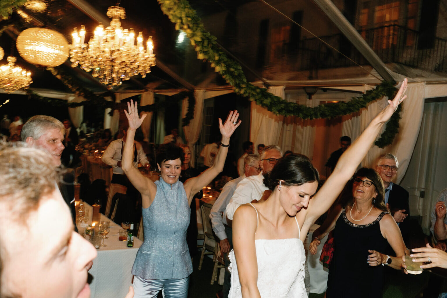 wedding-reception-party-dancing-admirals-house