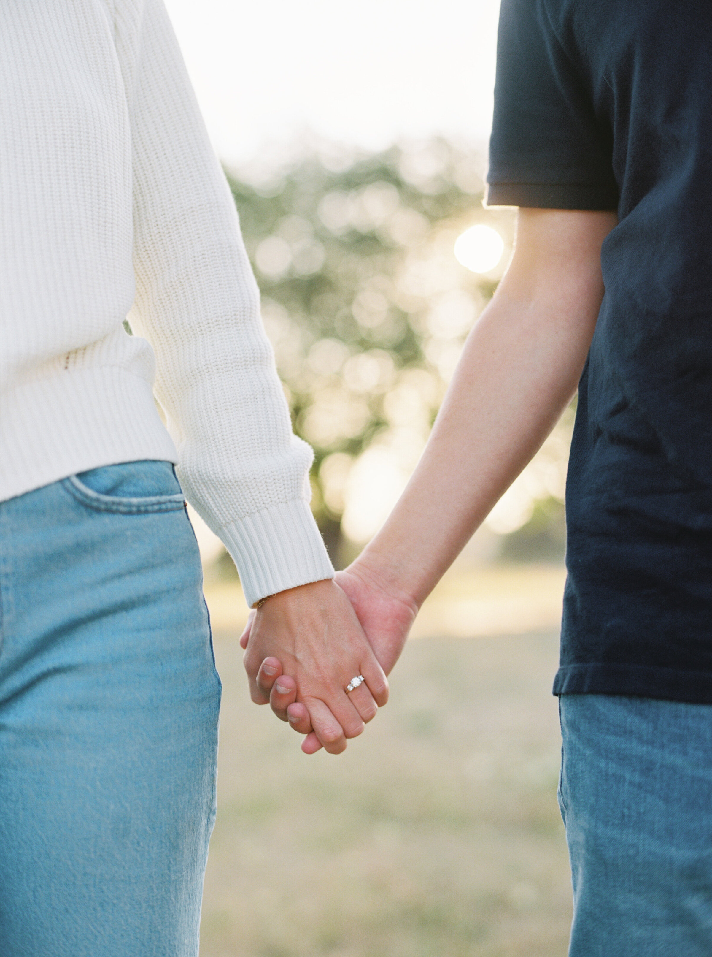 discovery-park-seattle-engagement-photos-film
