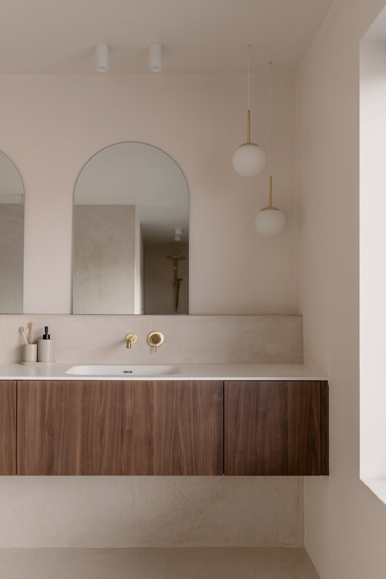 AST-ash studio-Belsele-Hannelore Veelaert-A7403445-lo res