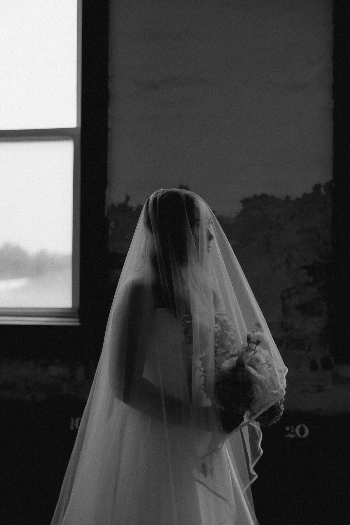 moody-wedding-the-legacy-building-history-venue-illinois-rachael-marie-photography-27