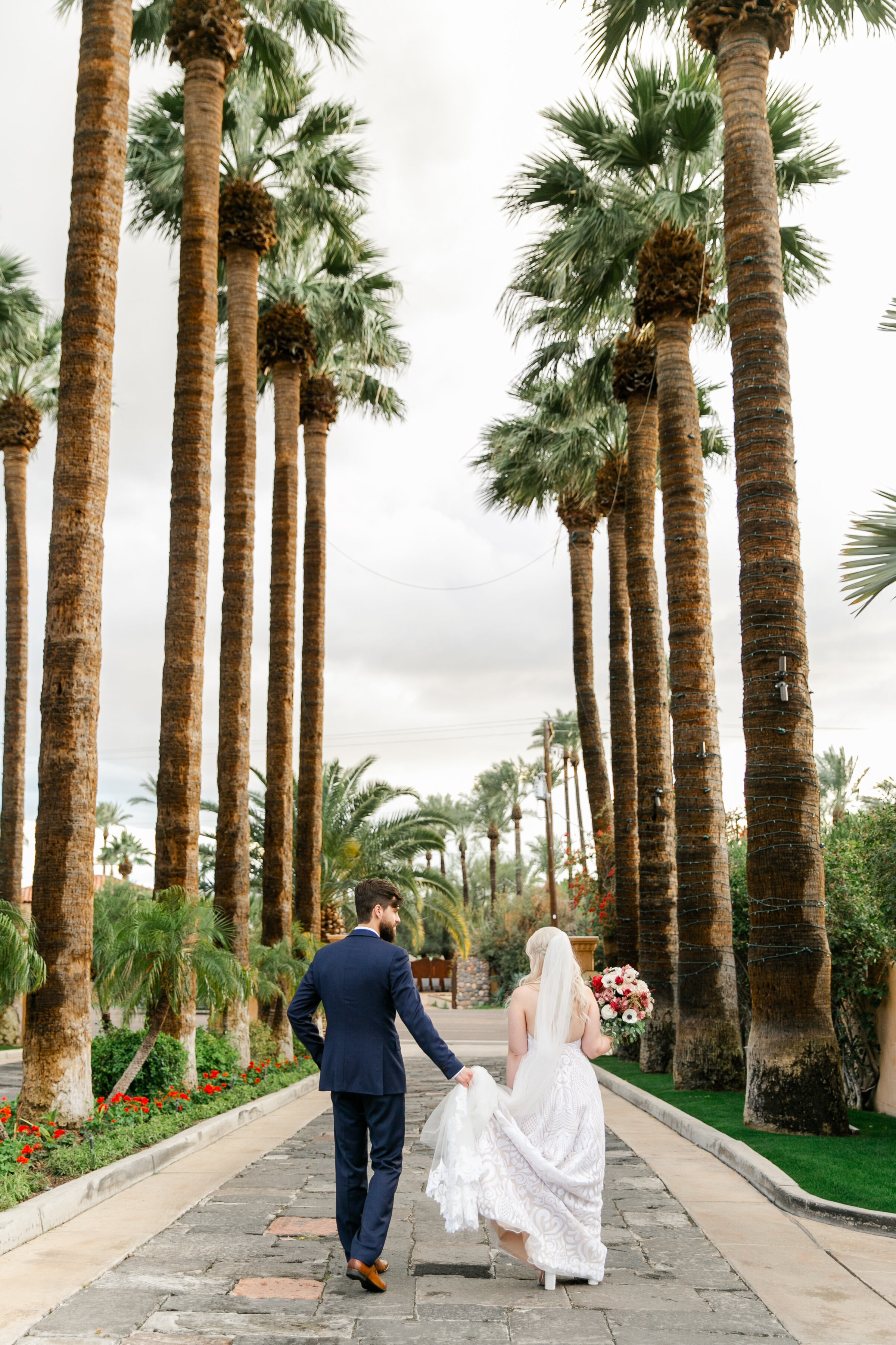 Karlie Colleen Photography - The Royal Palms Wedding - Some Like It Classic - Alex & Sam-572