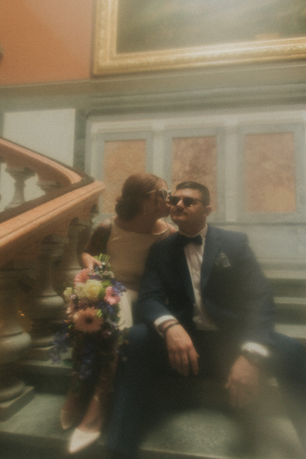 elopement-illinois-courthouse-wedding-springfield-downtown-elegant-classy-cake-celerate-bar-72