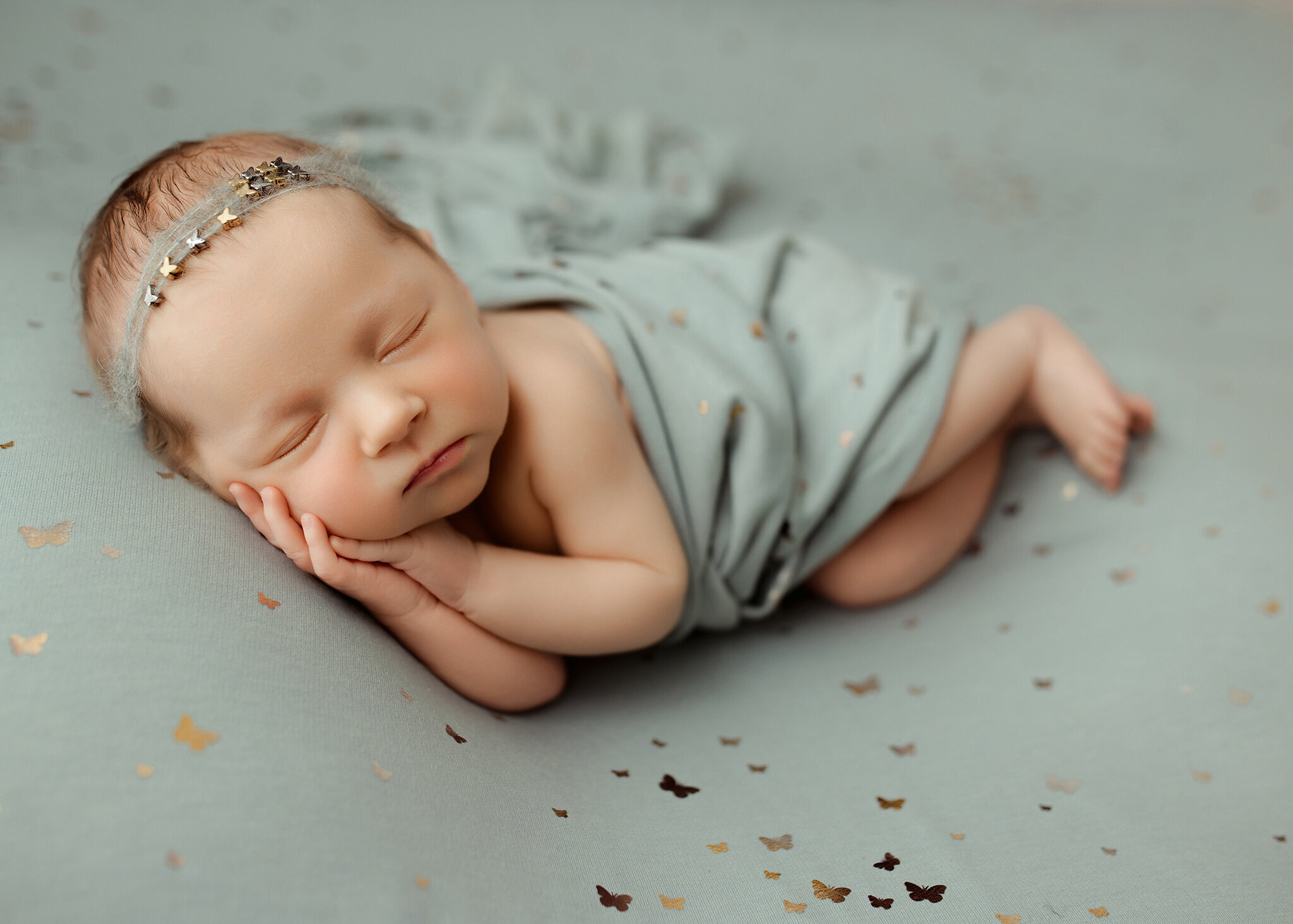 Edmonton Newborn Photographer_ Newborn Photography Edmonton 2024 (1)