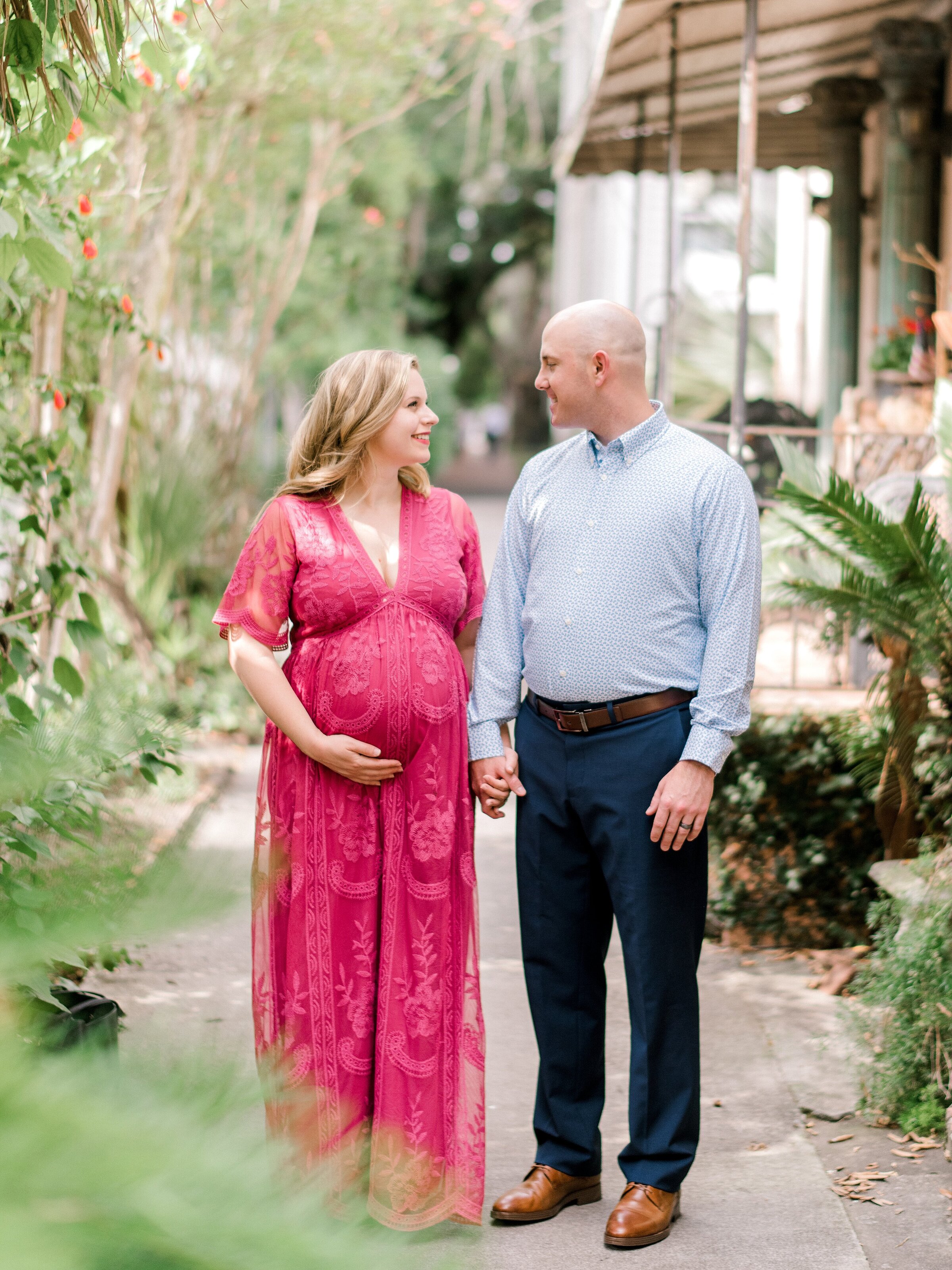 Maternity photos Pulaski Square Savannah