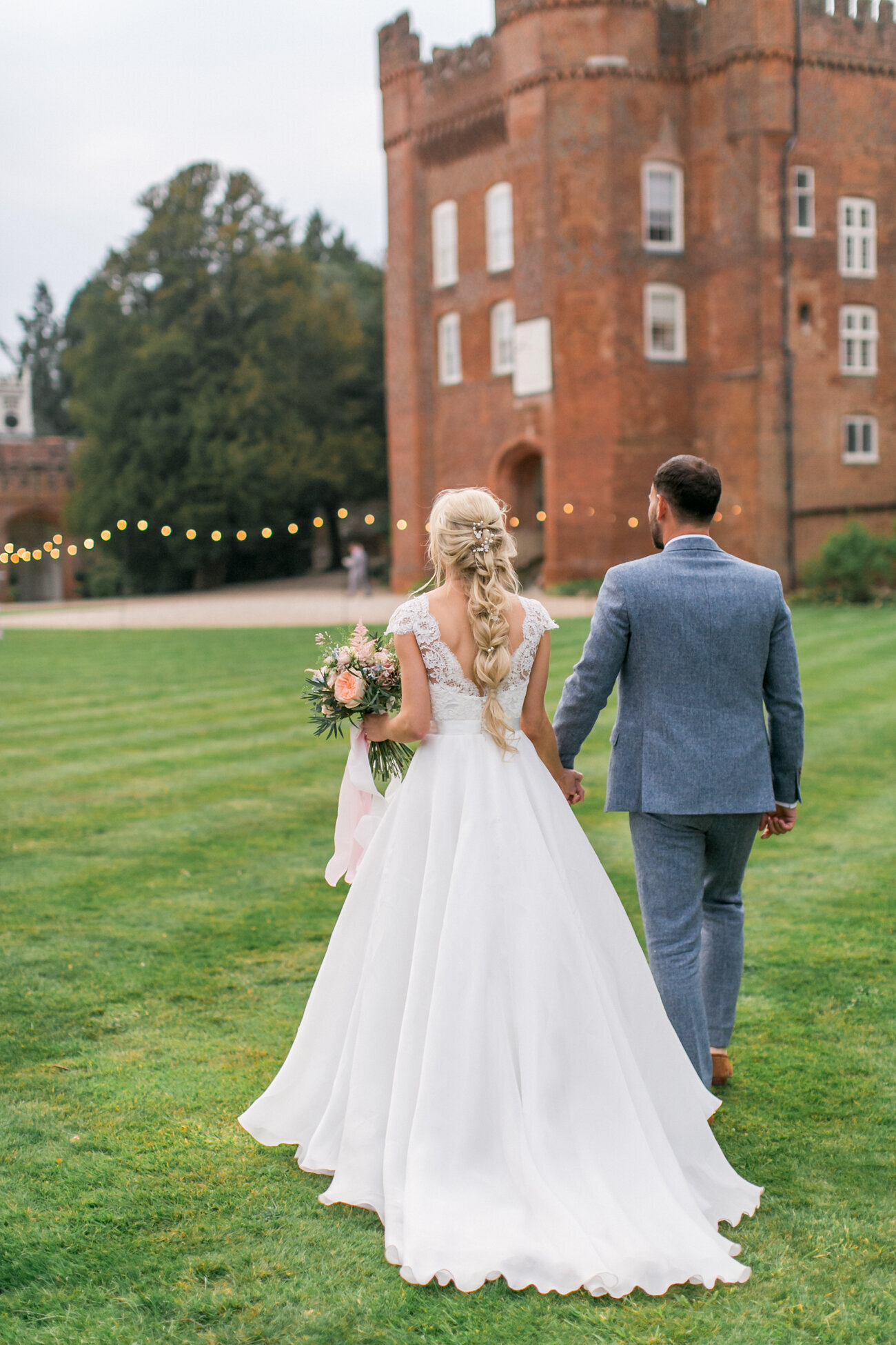 whimsical-farnham-castle-wedding-philippa-sian-photography-78