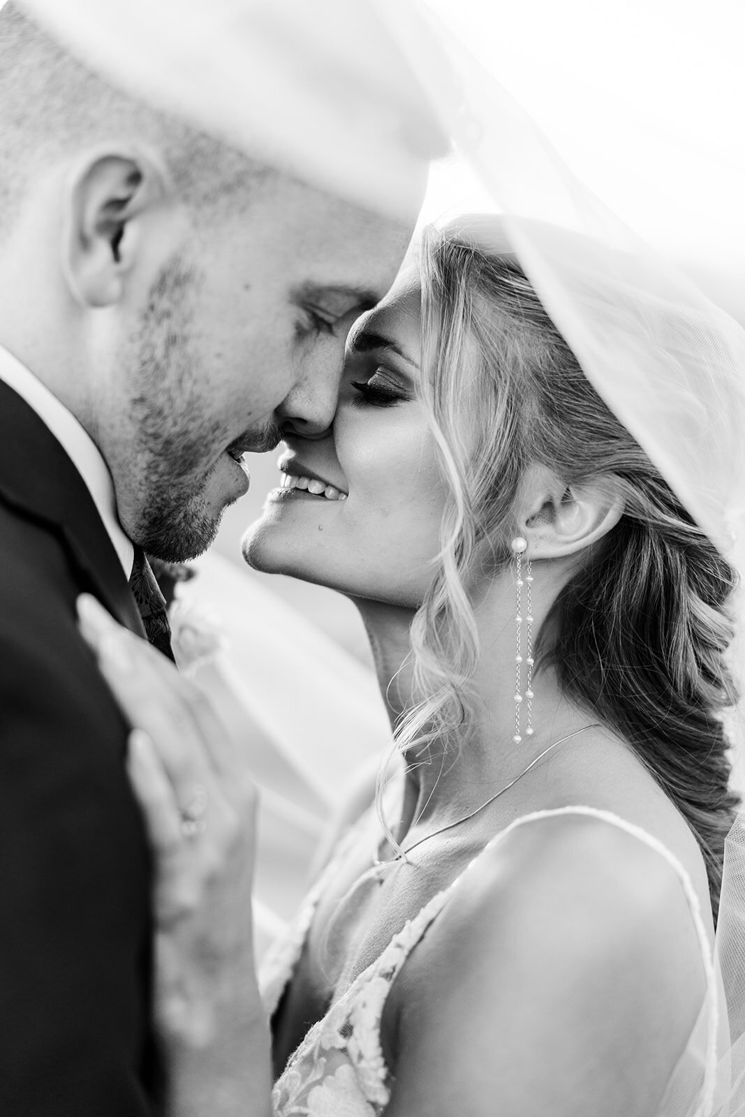 Bride and groom at wild blackberry farms in Fortville, Indiana