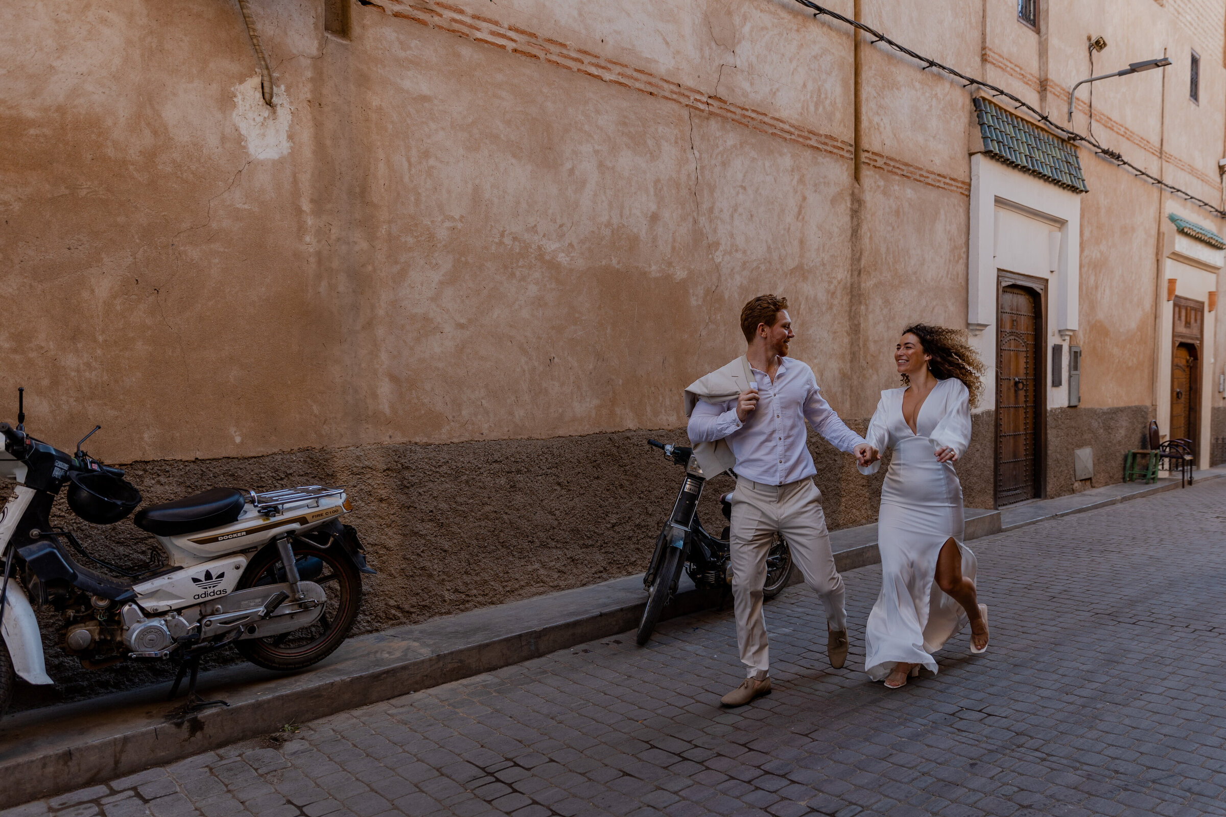 Billie & Sam Elopement Photos in Marrakesh, Morocco - Elopement Photography by Amali Studios