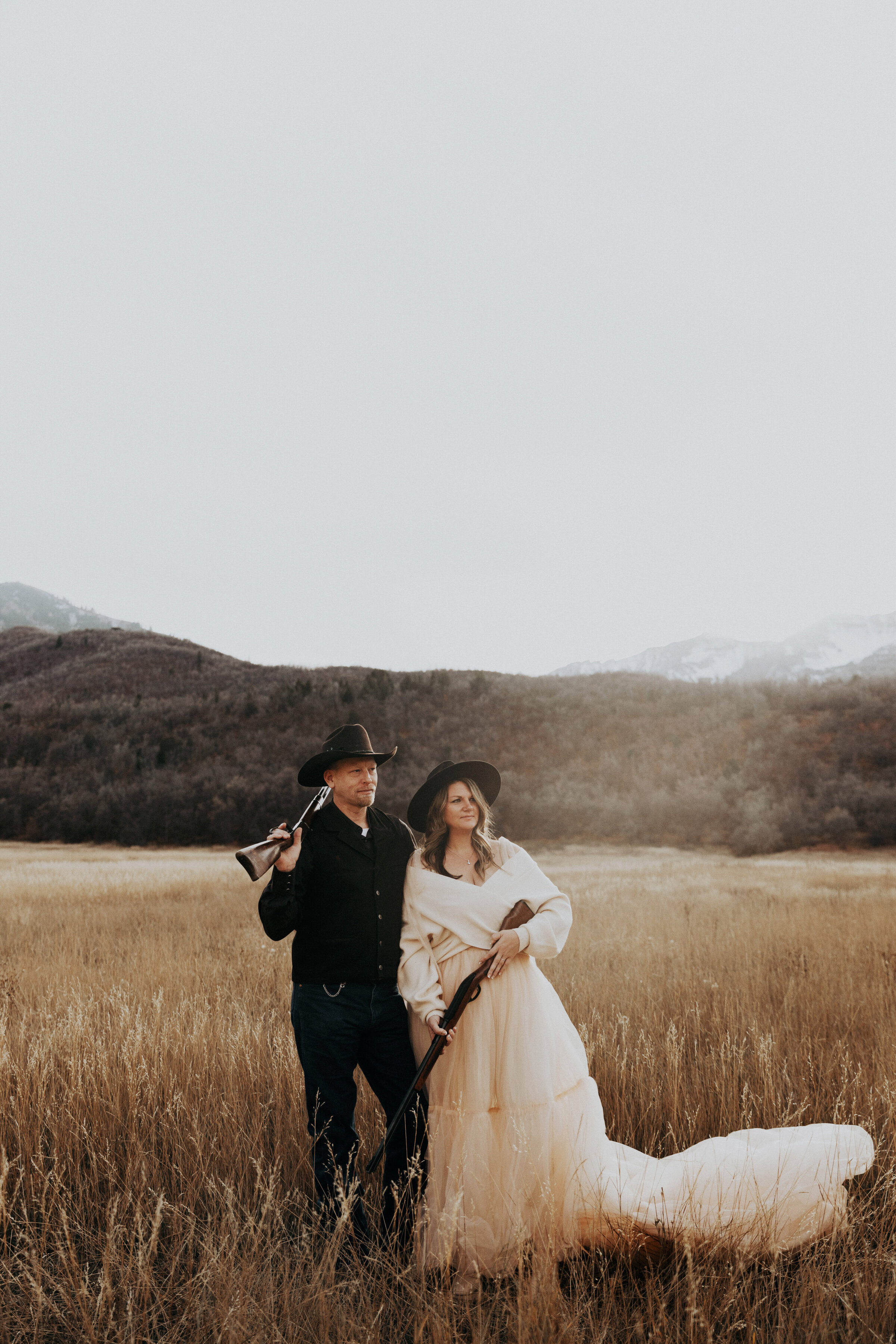 trisannphotofilm-engagement-photos-2023-51 (1)