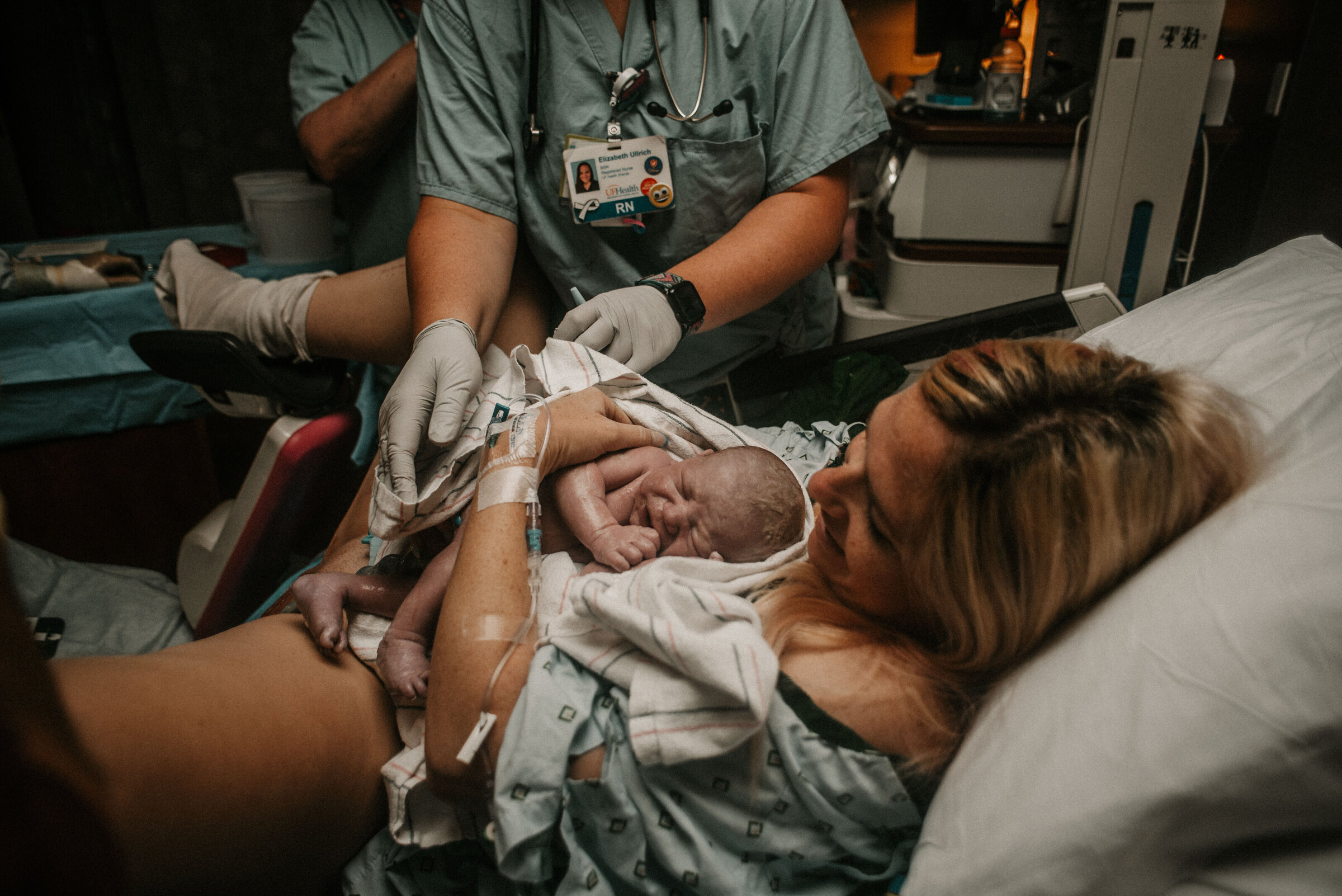 ocala-hospital-birth-photographer (12)