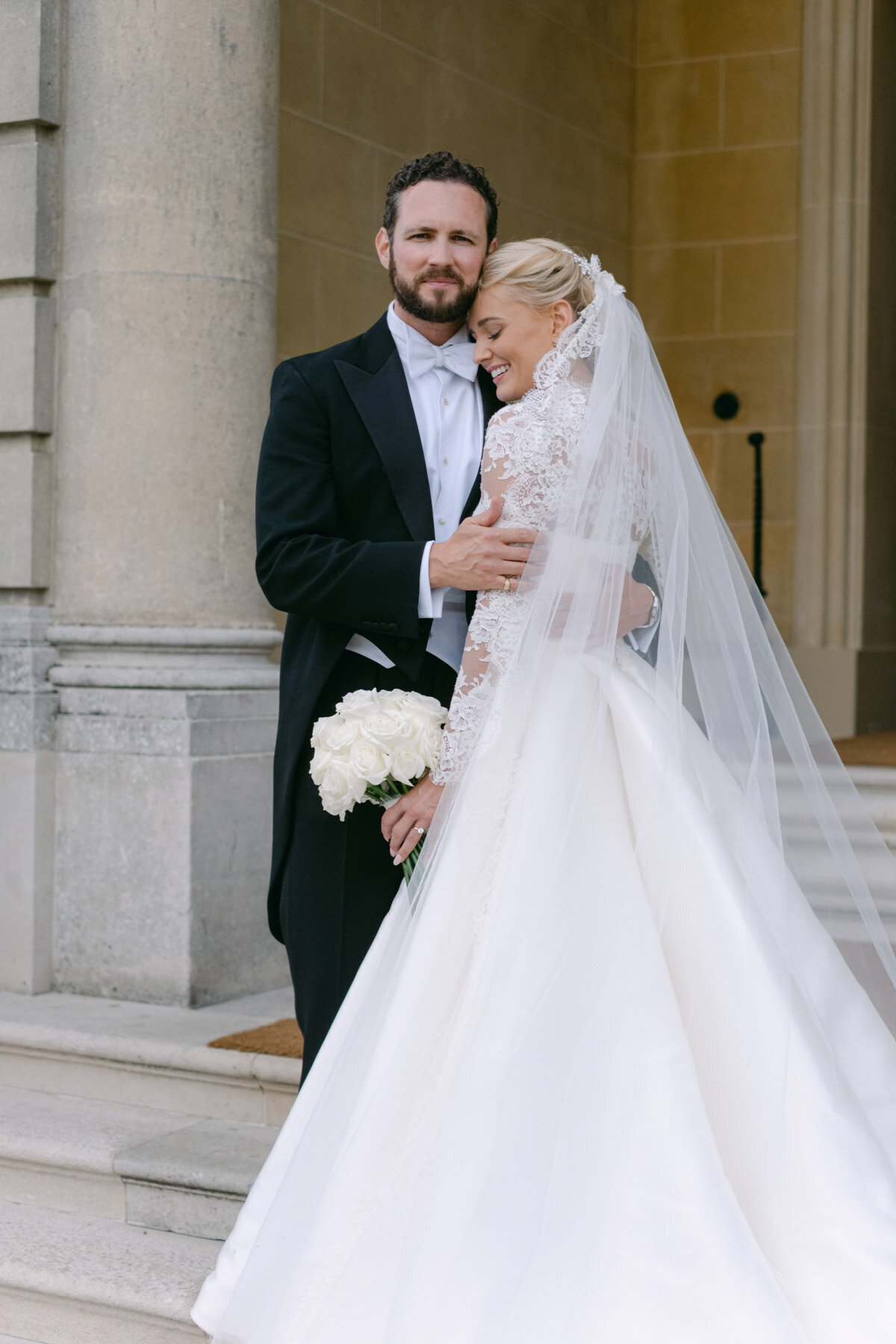 Top UK wedding photographers Charlotte Wise-344