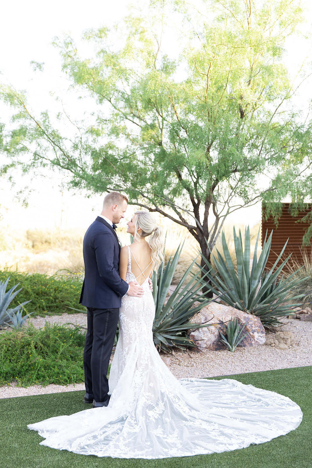 Karlie Colleen Photography - Ashley & Grant Wedding - The Paseo - Phoenix Arizona-690