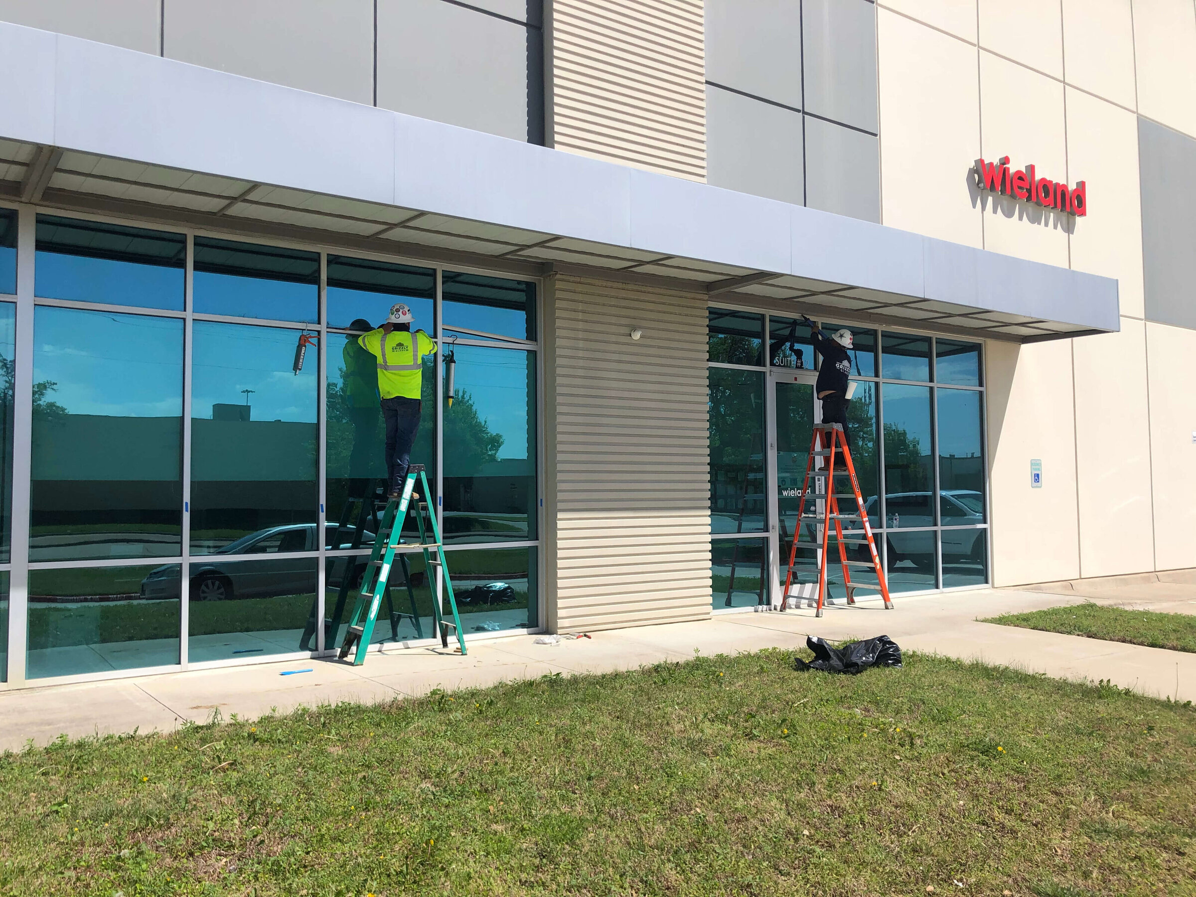 20210408_201107715_iOS