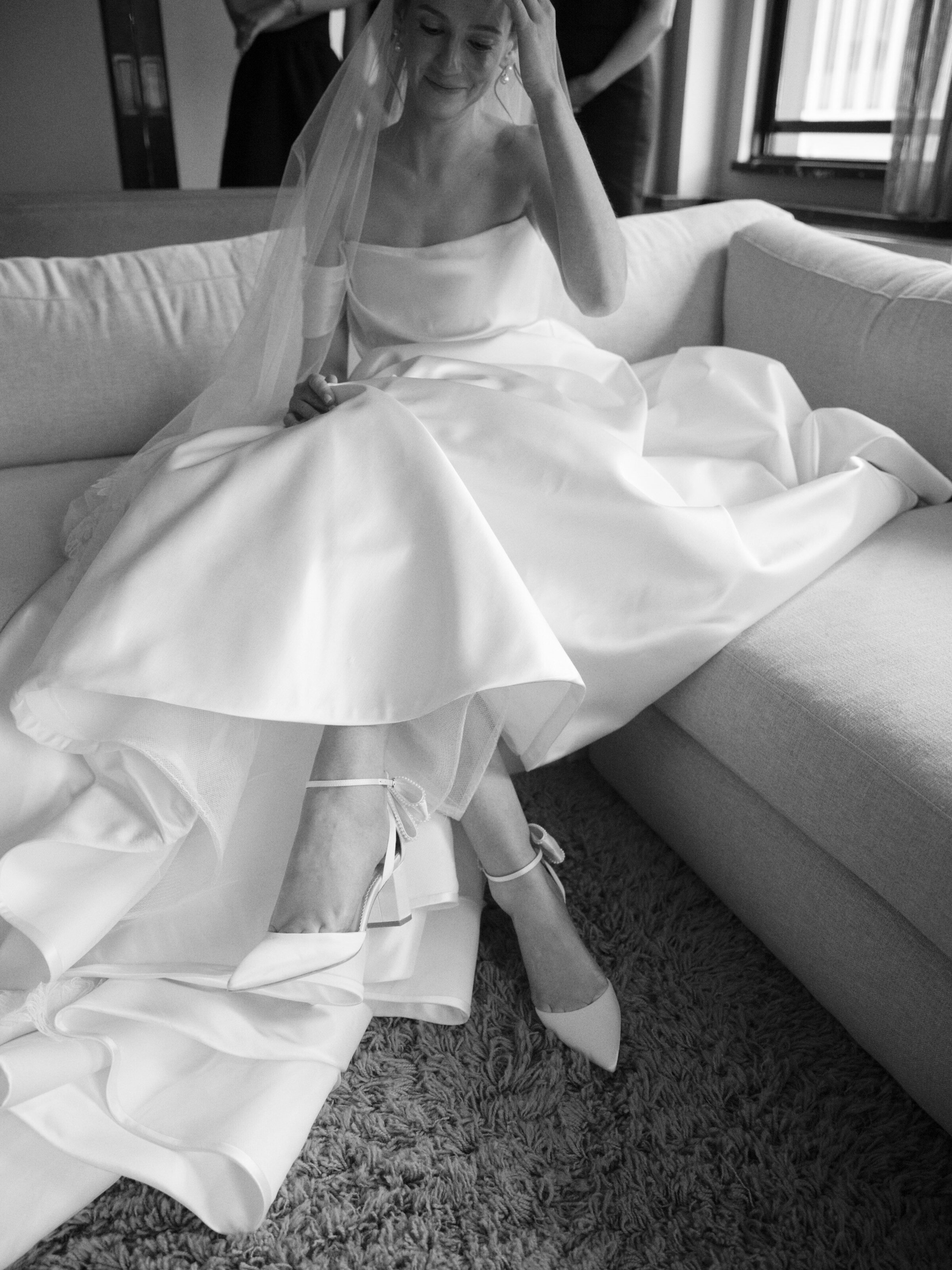 best-seattle-wedding-photographers-the-tenneys-at-washington-athletic-club-09