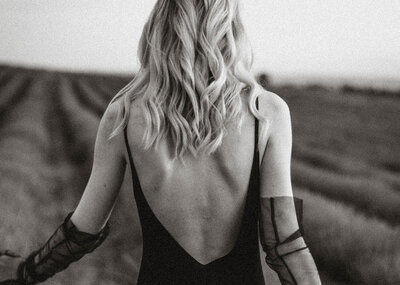 pexels-ольга-солодилова-8977695