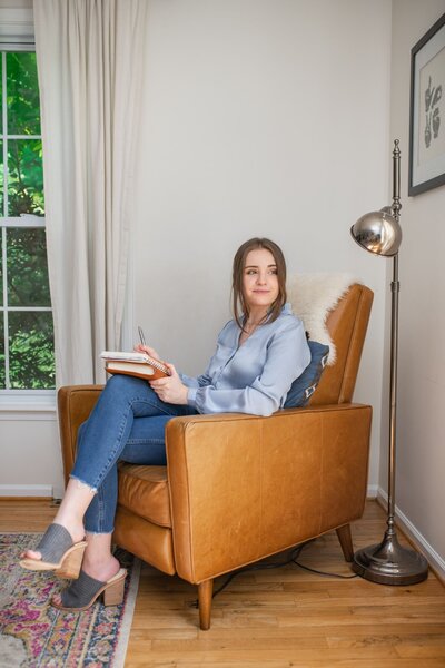 val-casola-copywriter-LaurenAnzevinoLLC-107