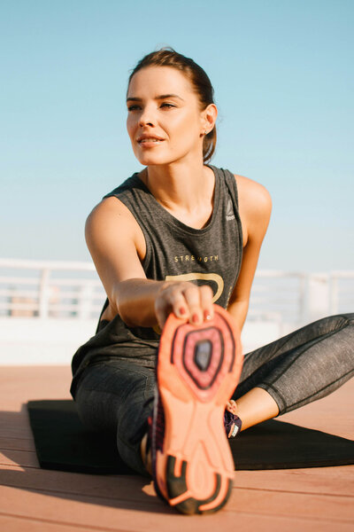 christina-moroz-CBHwsbwpTKA-unsplash