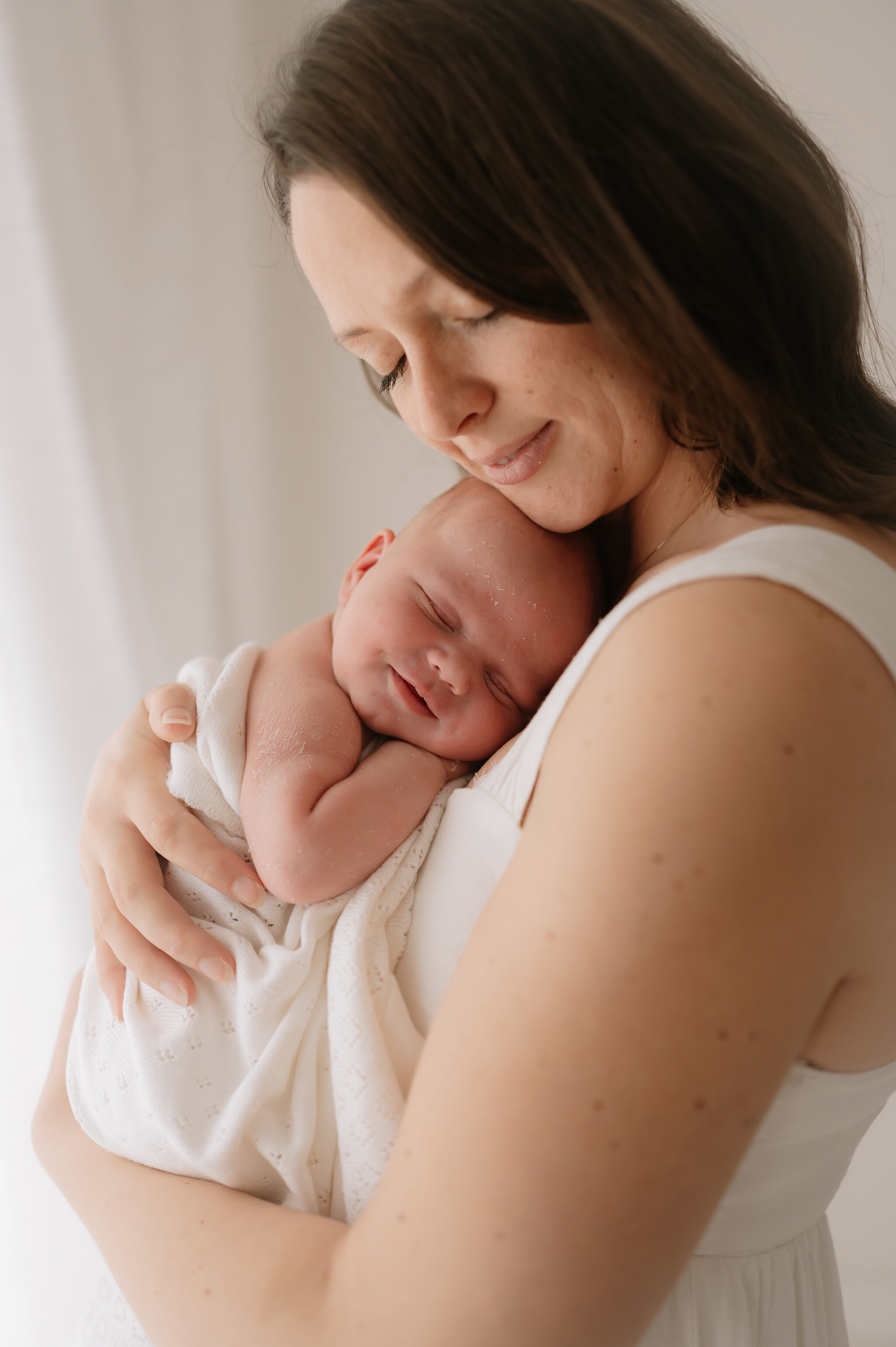 newborn photoshoot near me in york-54