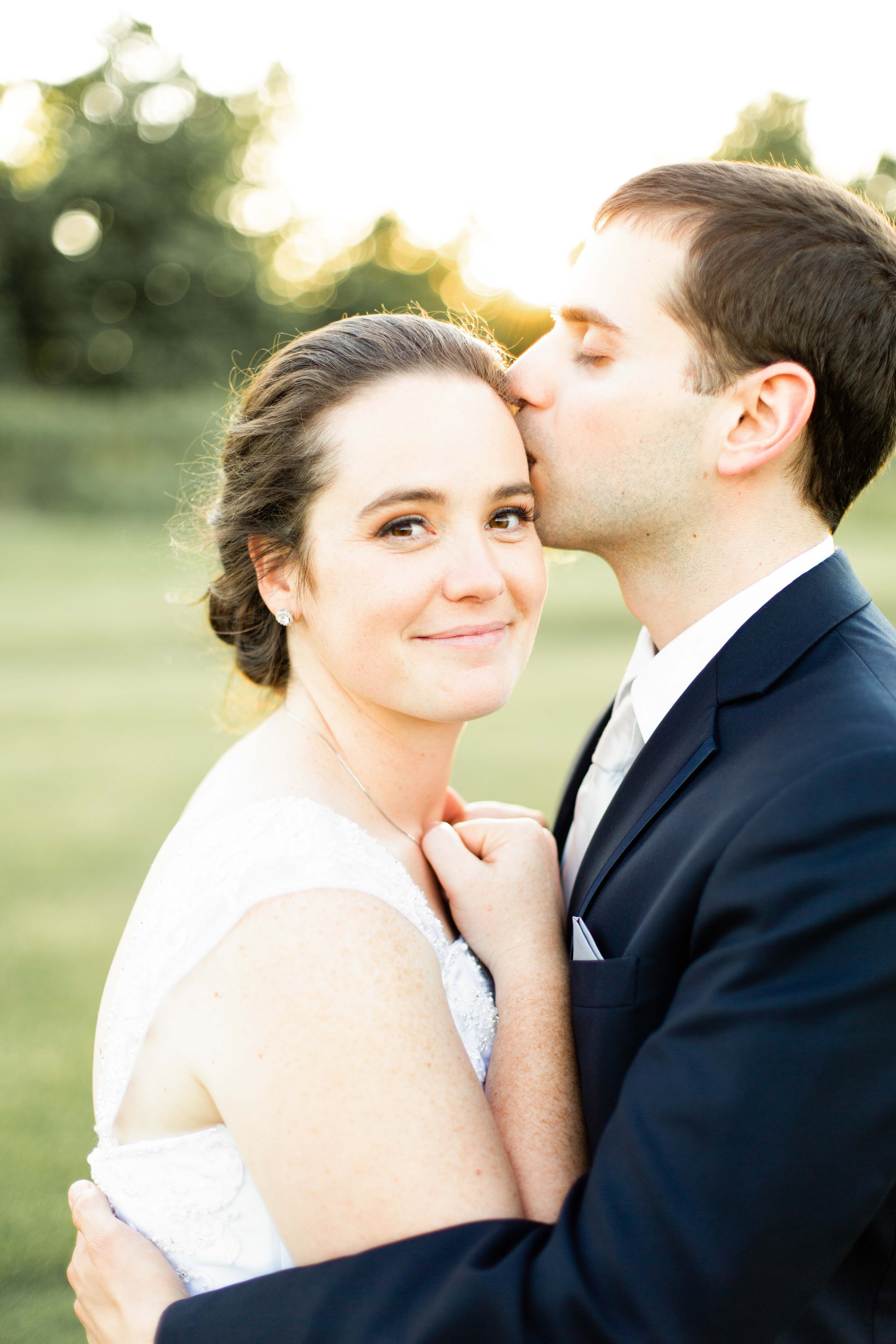 Abigail Edmons Fort Wayne Indiana Wedding Photographer-22