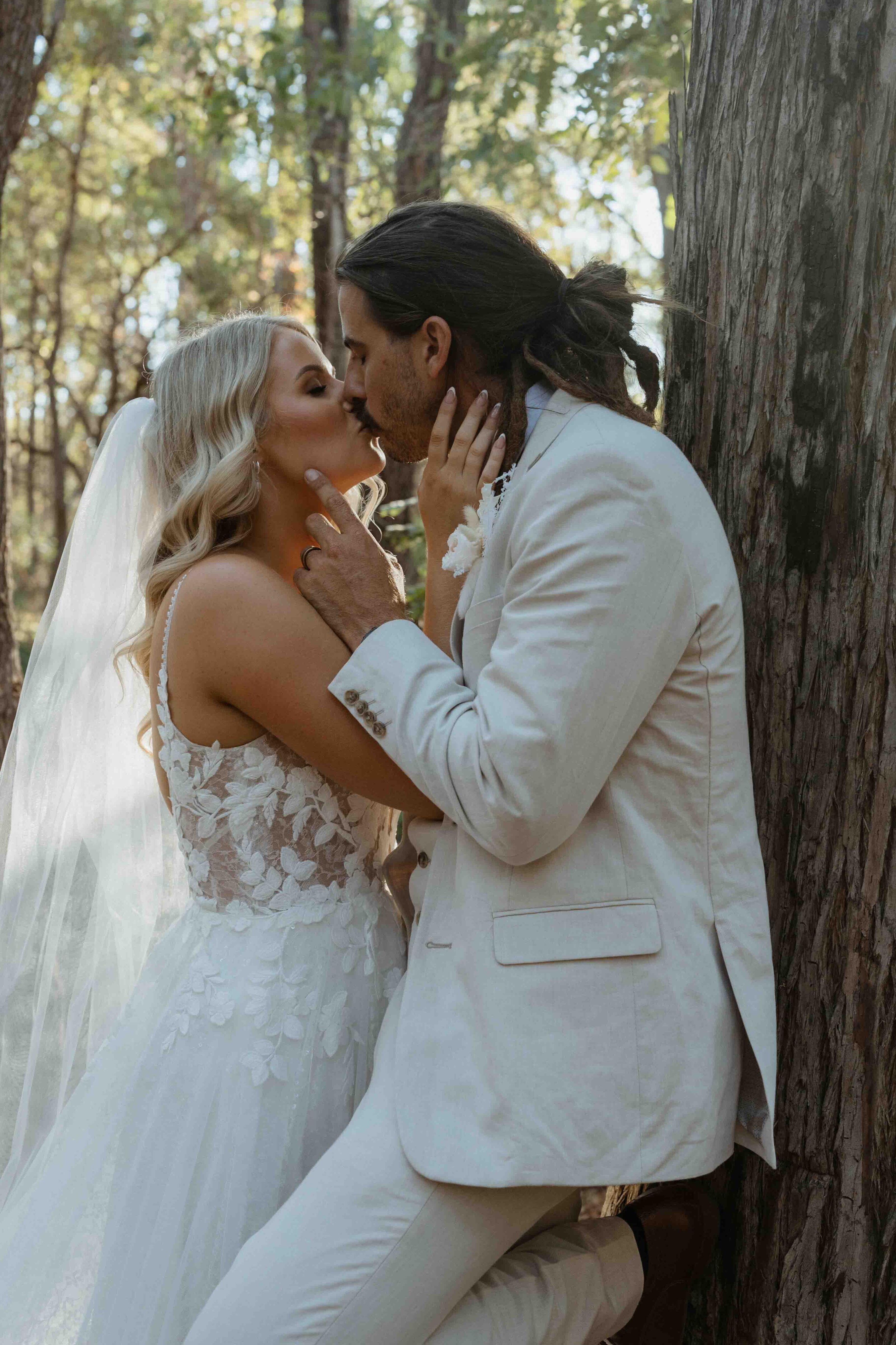 Golden hour wedding photography in Perth