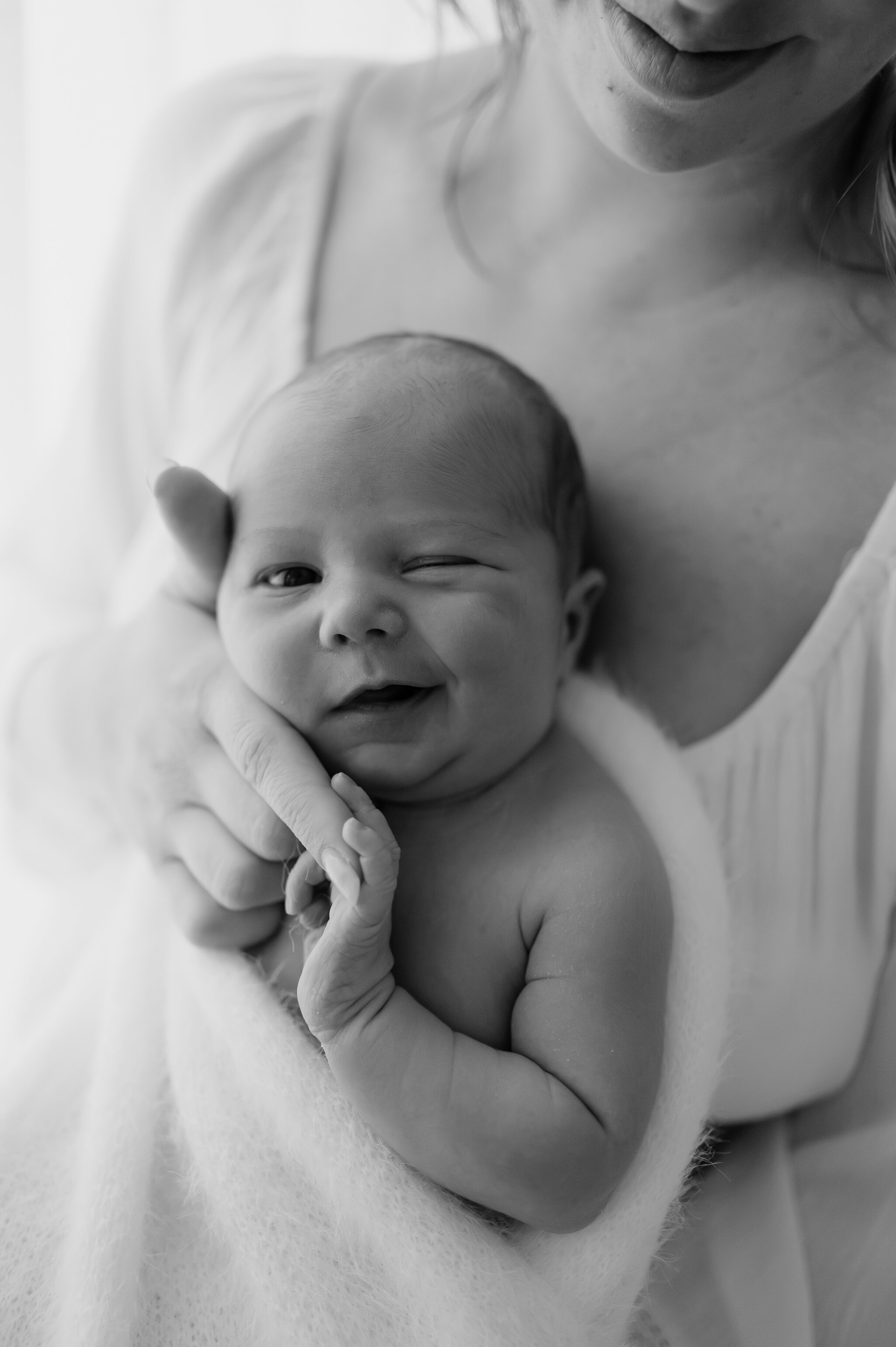 newborn photographer near me-22