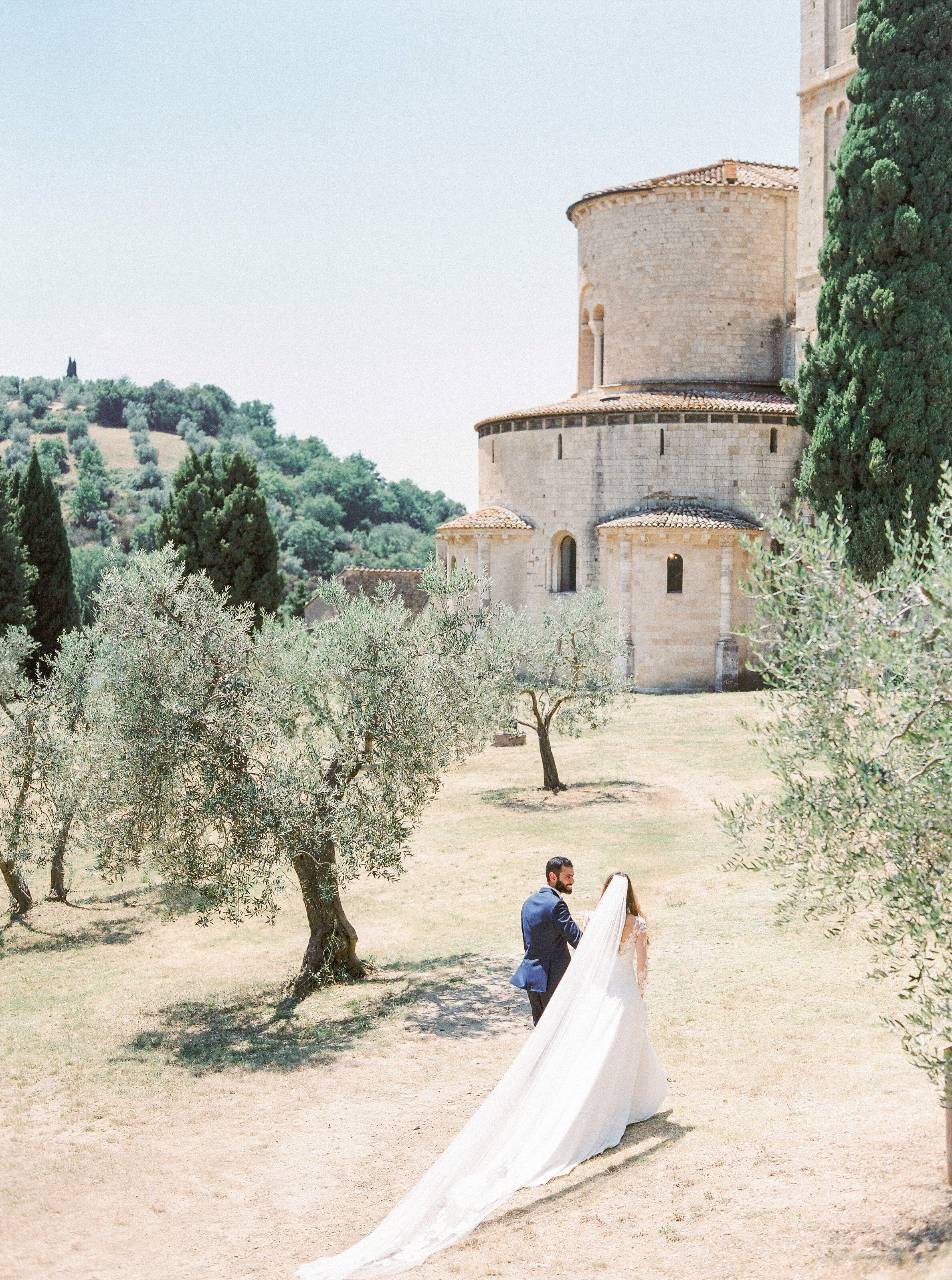 Masha_Golub_Photography_Alix_and_Irfan_Tuscany_Wedding(368)