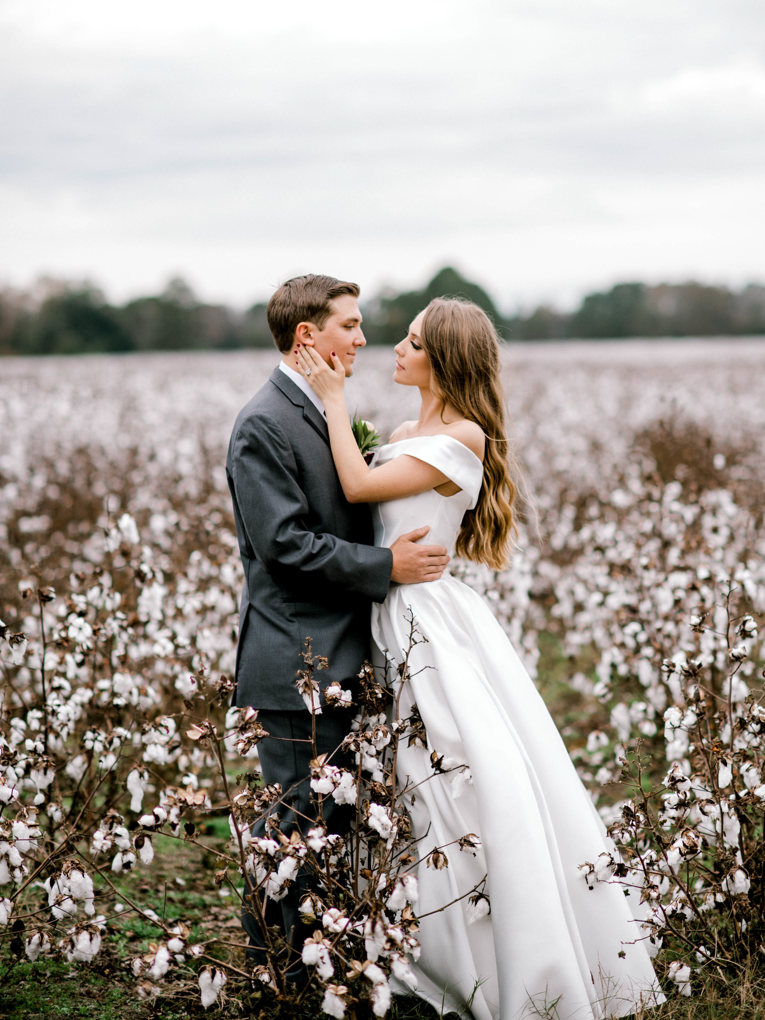 Bride and Groom in cotton field Woodlawn Plantation Georgia