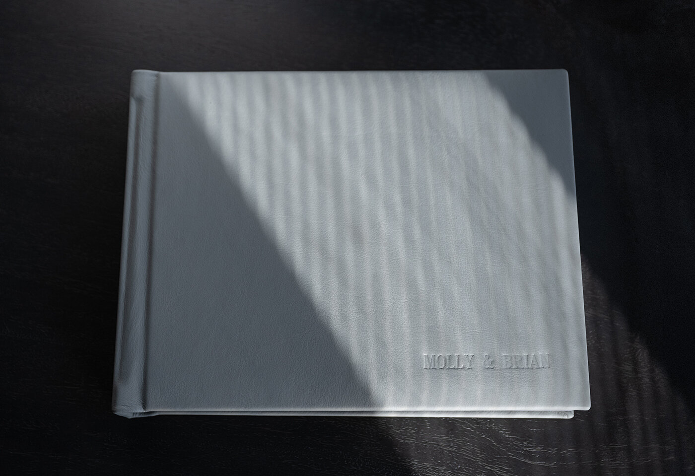 Fine-Art-wedding-album-rennaisance