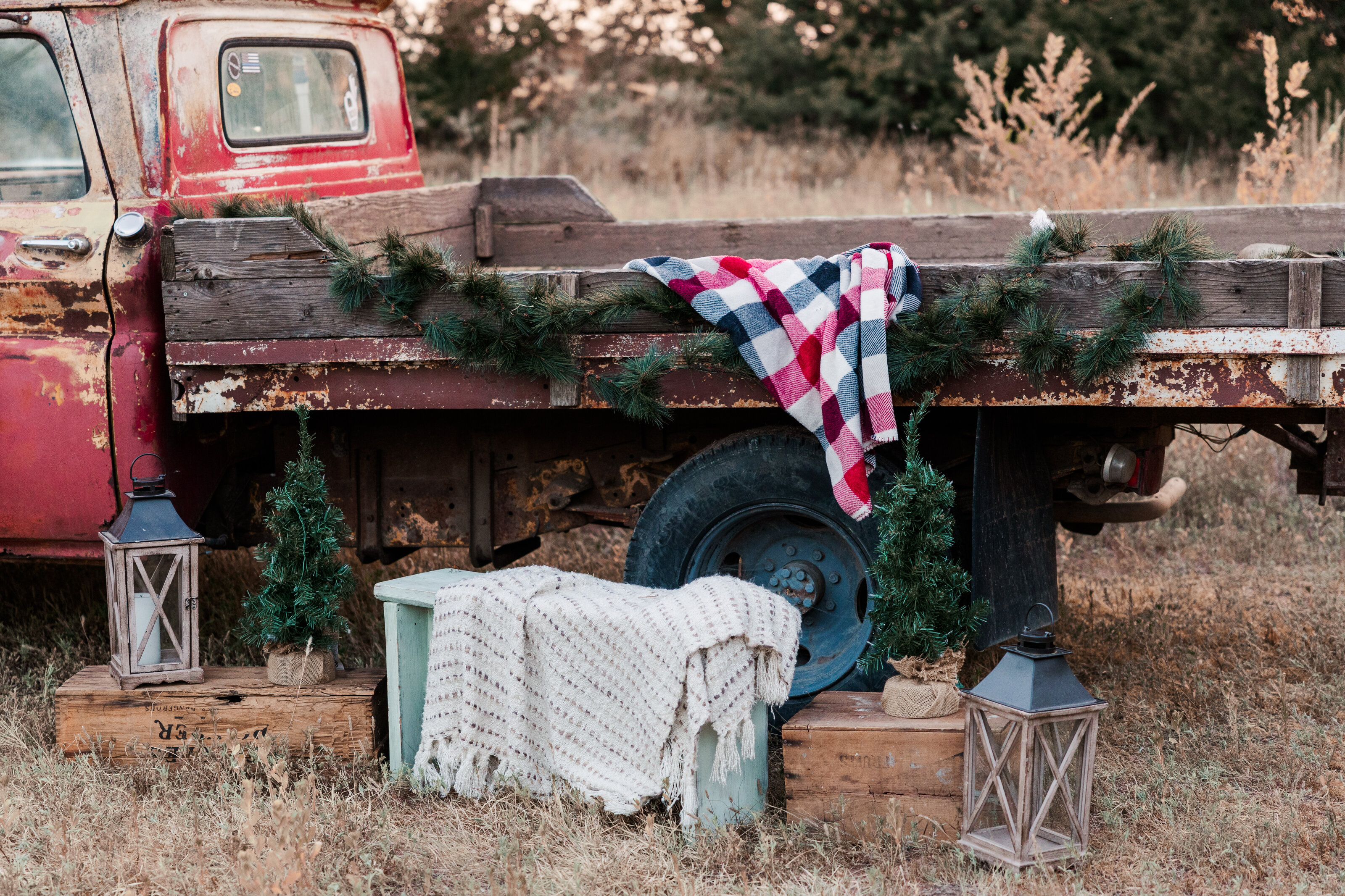 jeanizecilliersphotograph-christmastruckoneton-4
