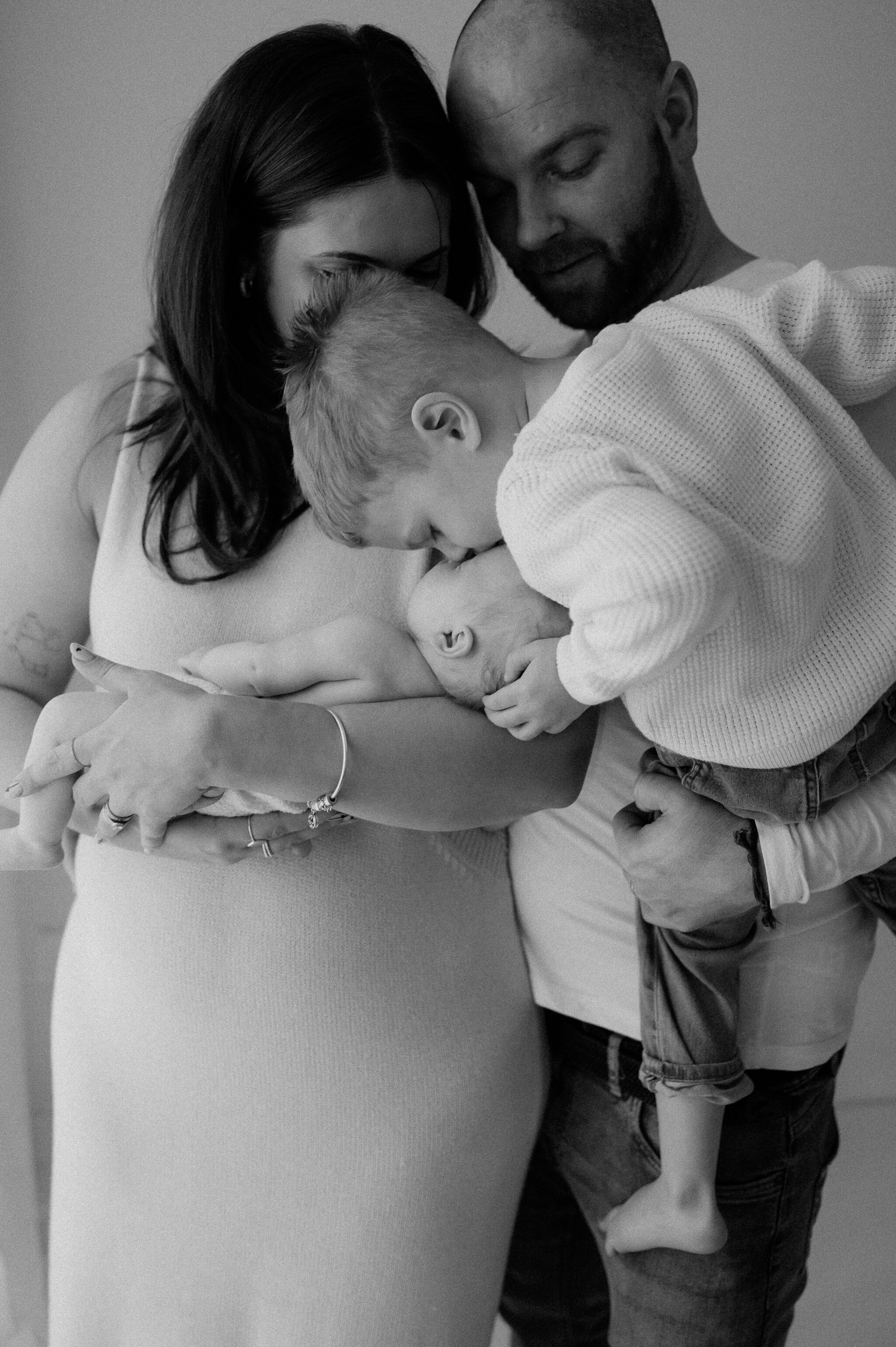 newborn and family photographer in York-68