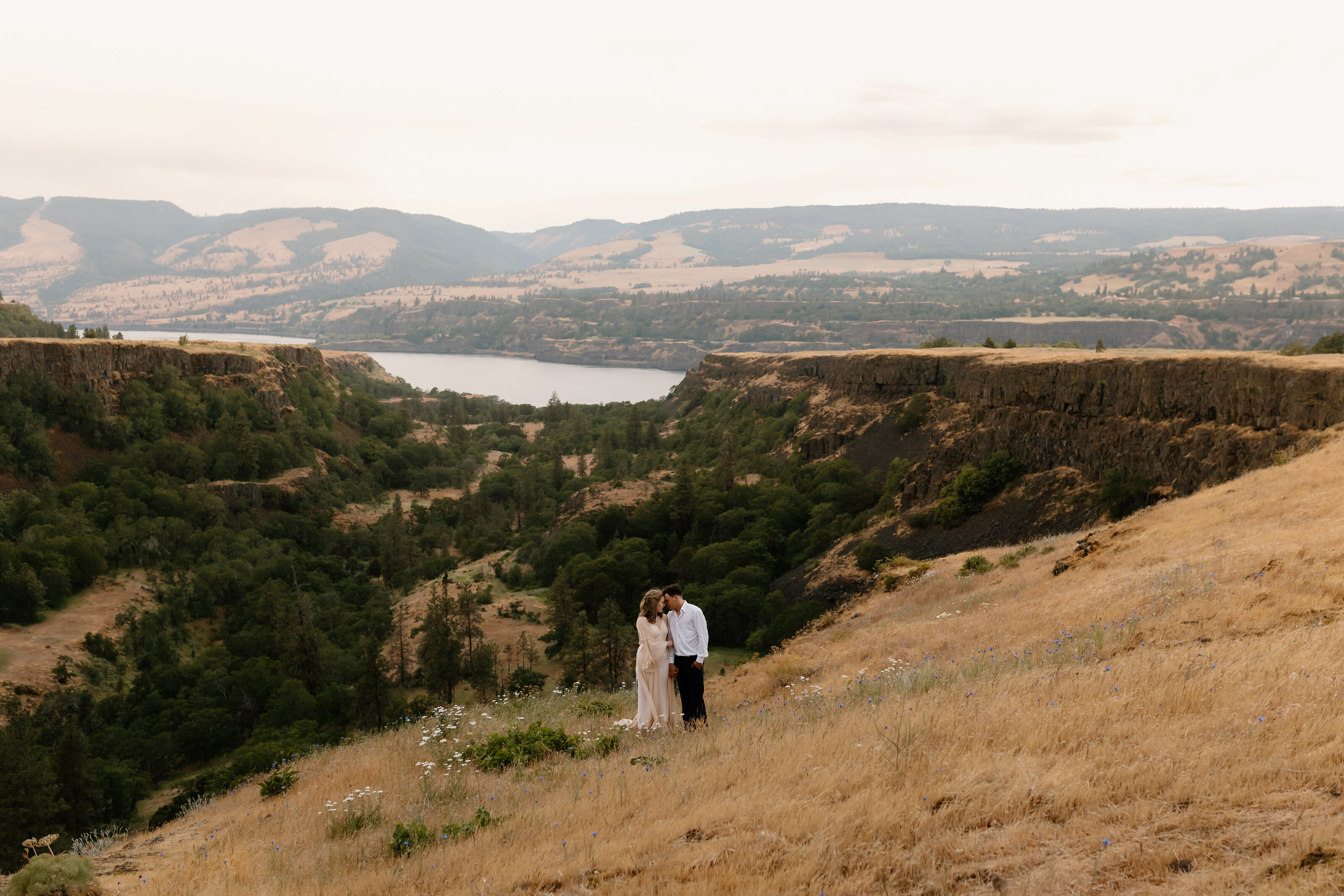 Columbia River Gorge Elopement-8