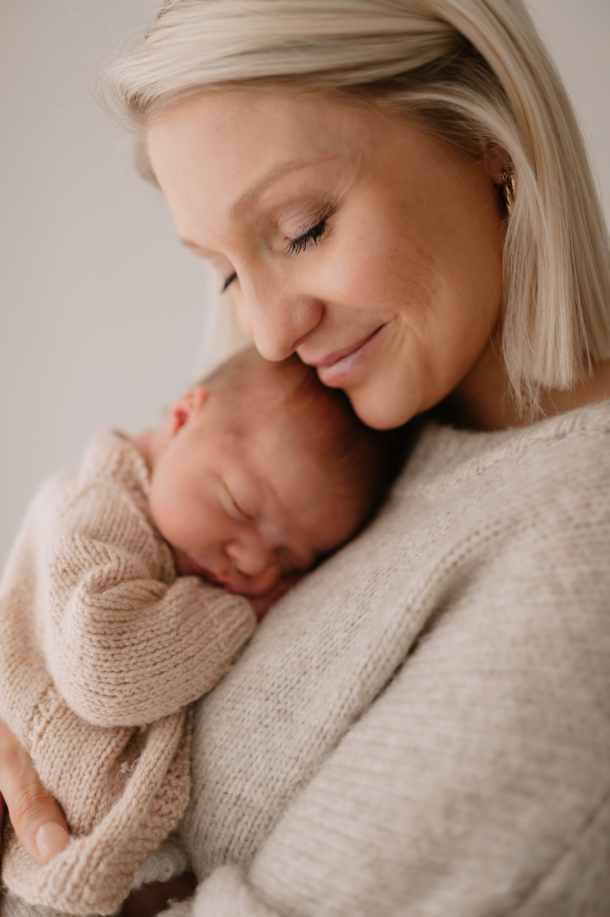 newborn shoot in york-105