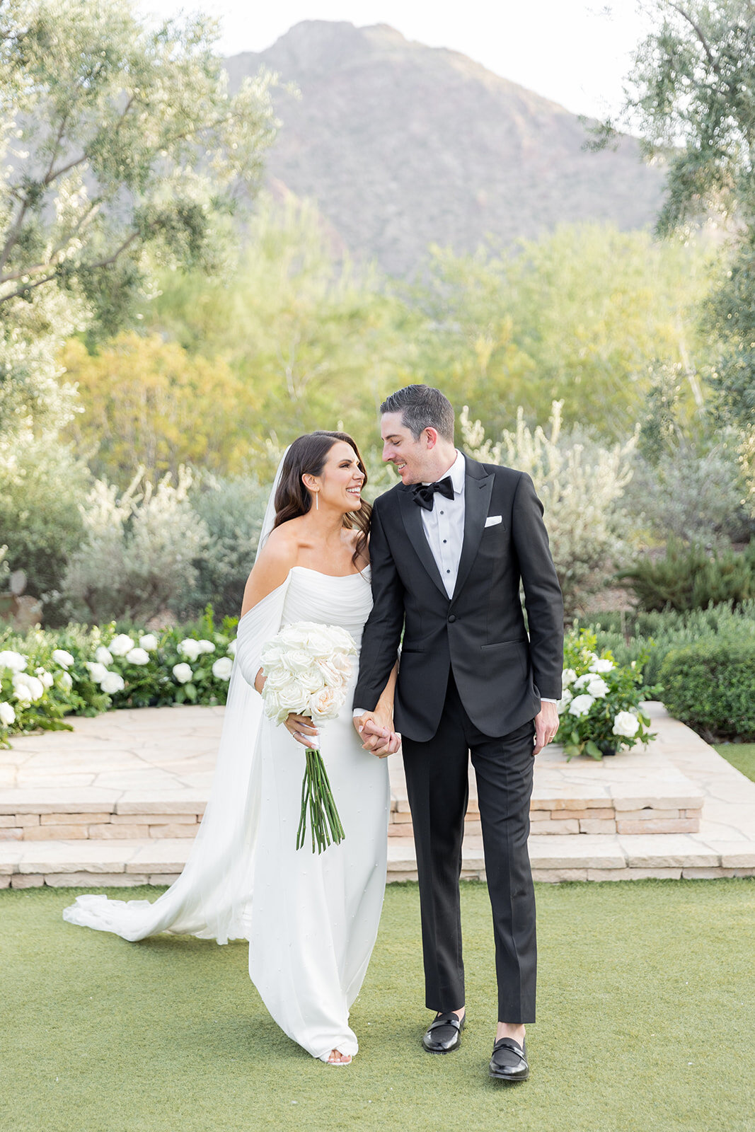Karlie Colleen Photography - Emily & Ryan - Arizona Wedding - El Chorro Venue - Revel Wedding Co-823_websize