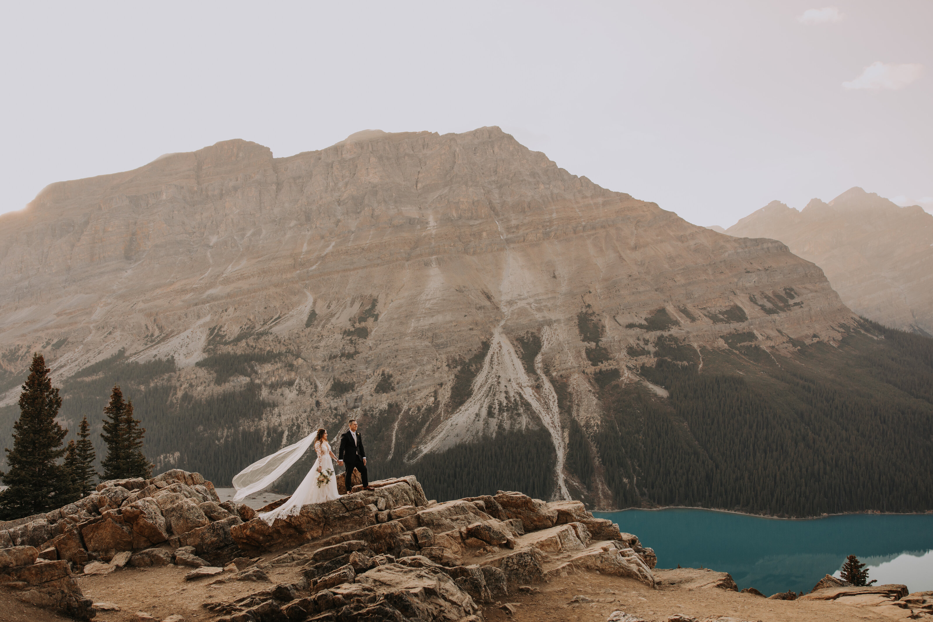 Patricia_Jeremy_Lake_Louise_Peyto_Lake_Elopement_RMPCo_199