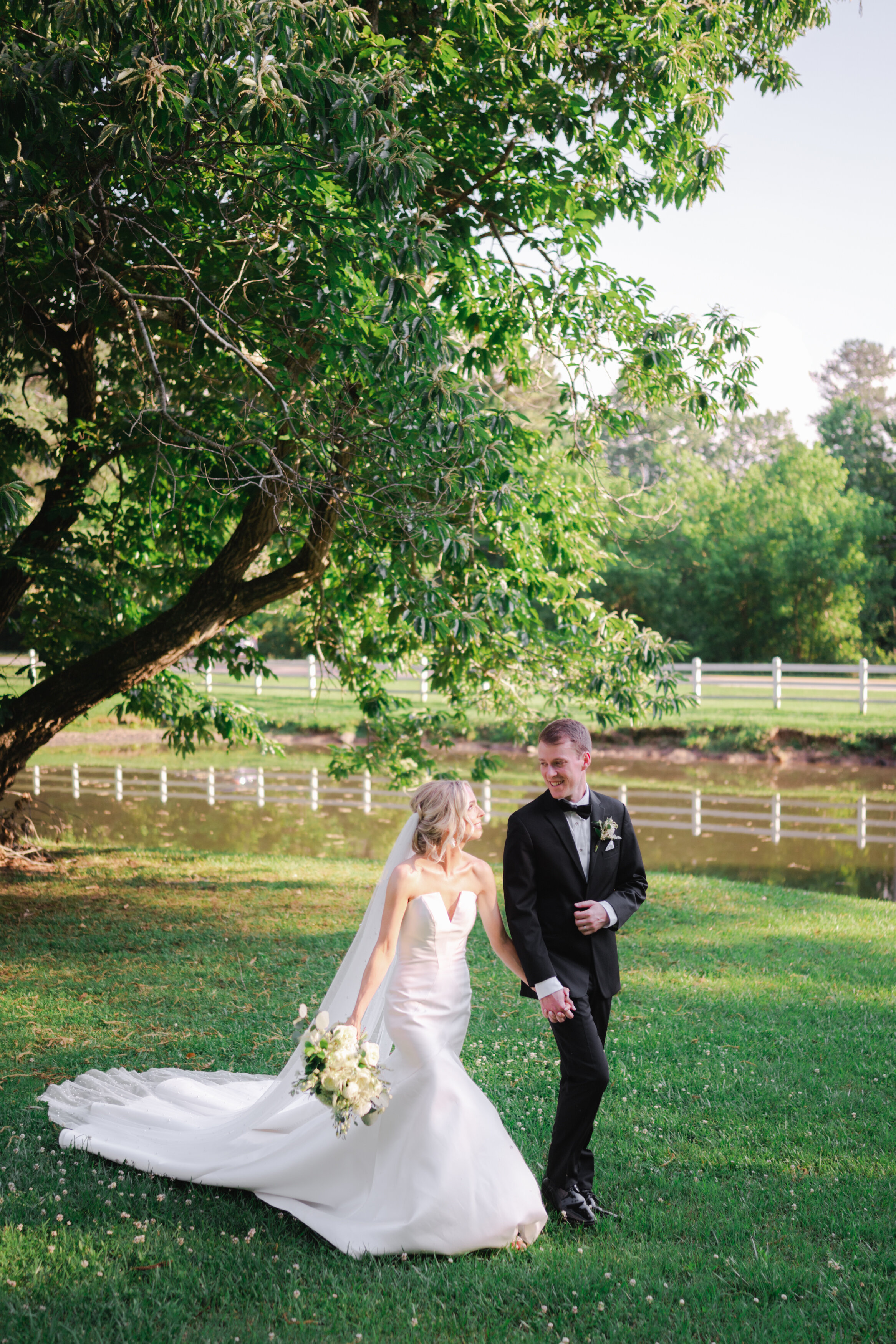 nick-francis-wedding-photography-little-river-farms-59
