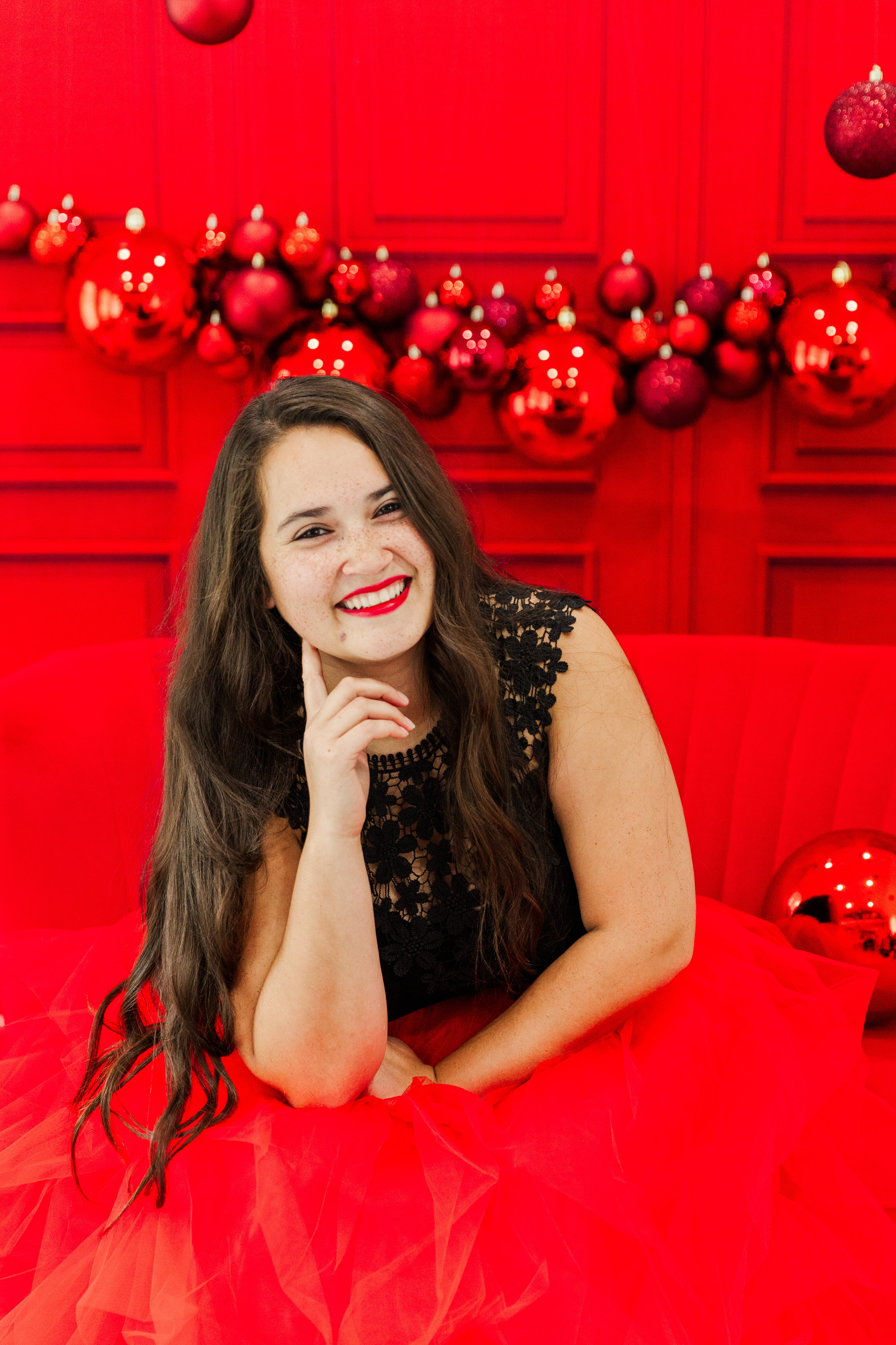 jeanizecilliersphotograph-j+jredchristmas-7