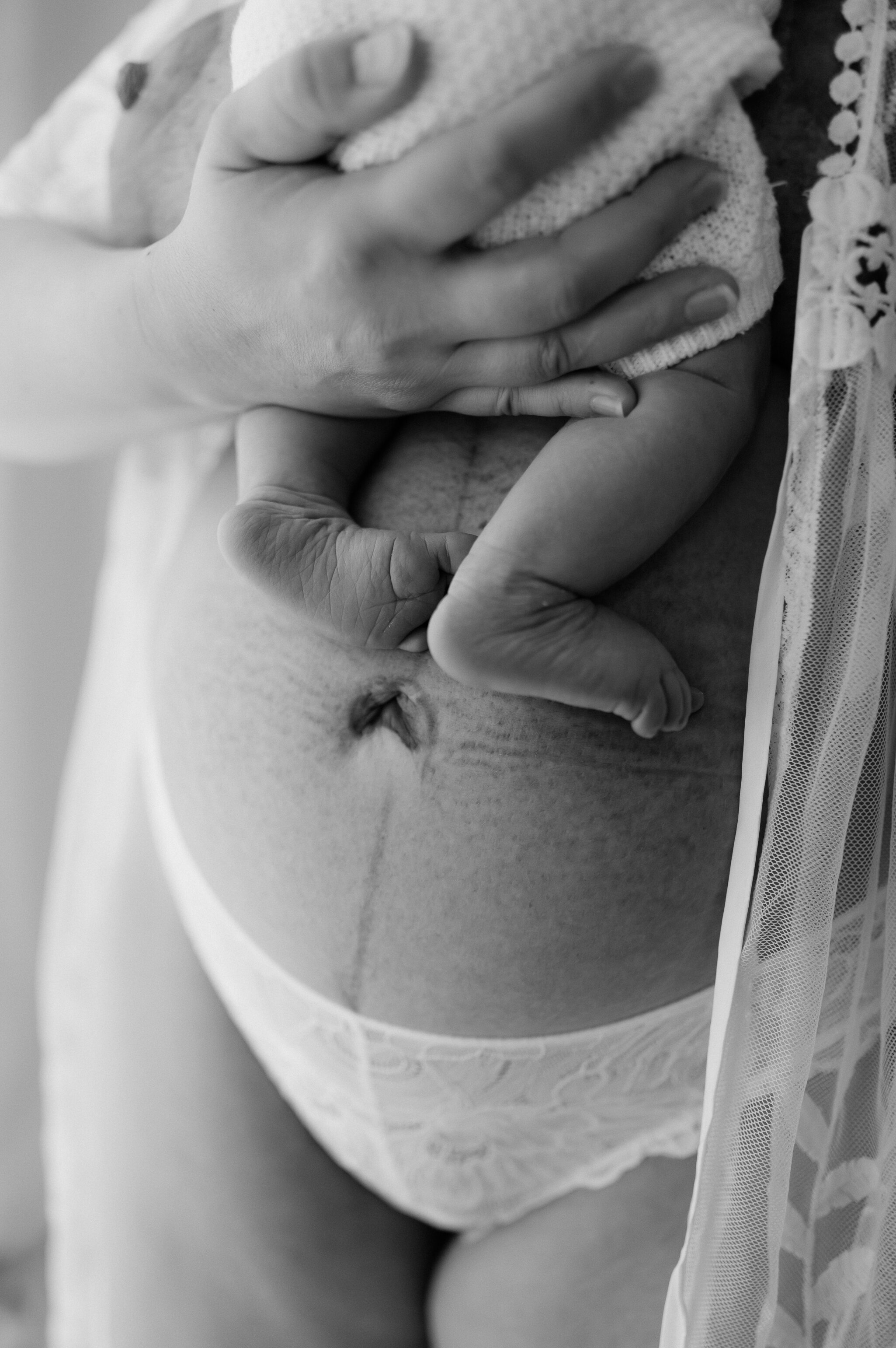 newborn photographer in york, north yorkshire near me-12