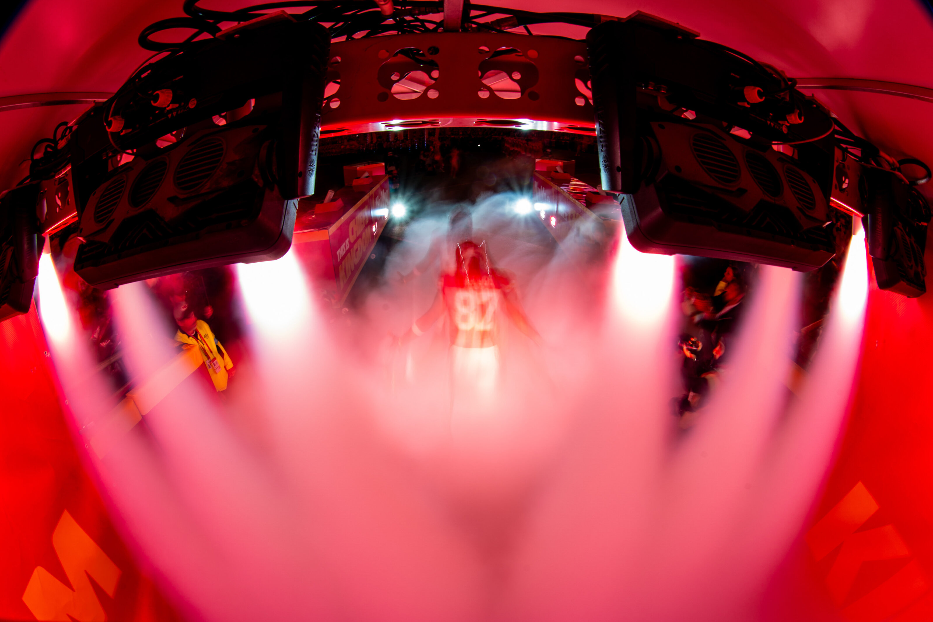 kansas-city-sports-photography-chiefs-0036-player-walk-in-with-smoke