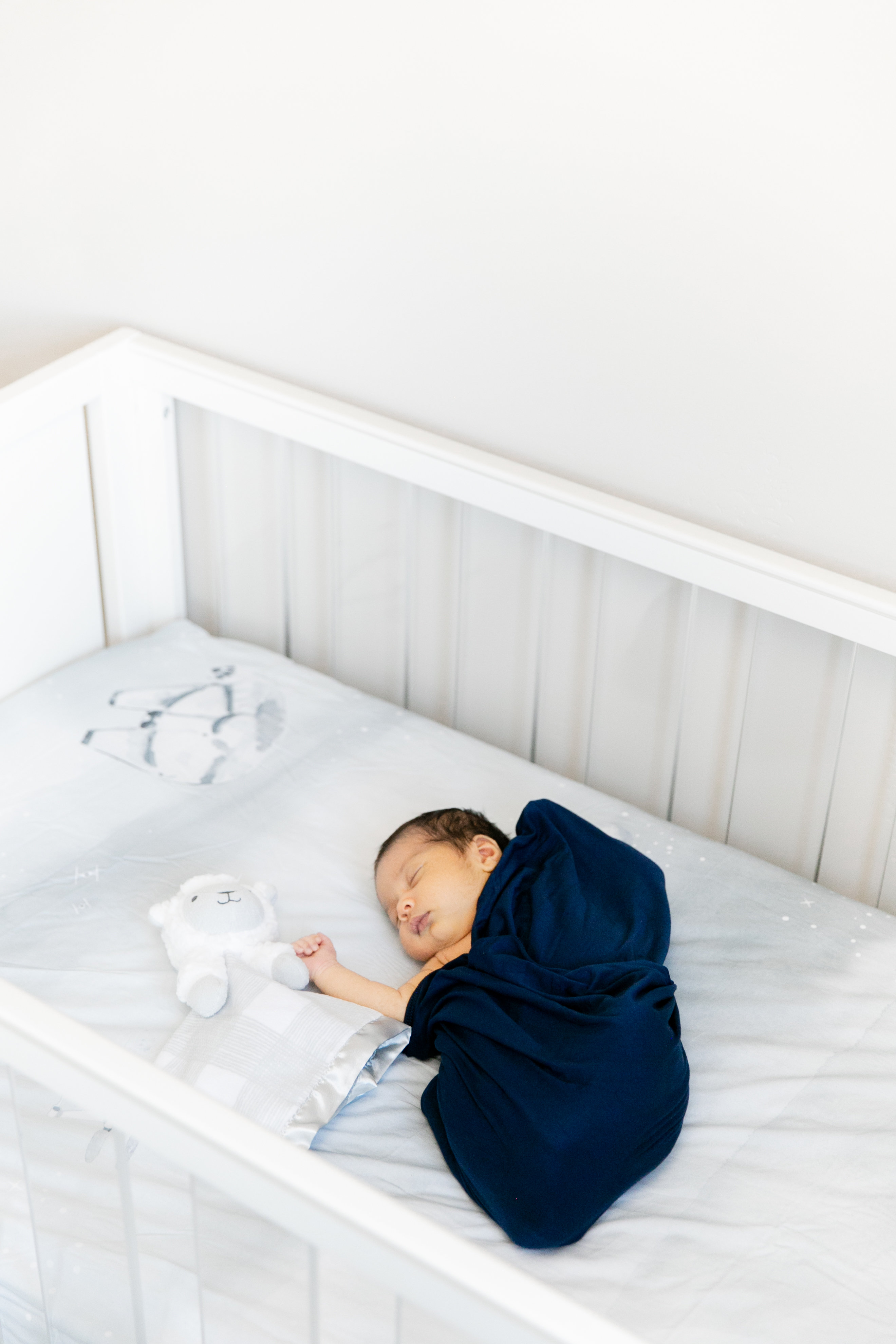 Karlie Colleen Photography - Arizona Newborn Lifestyle Session - Jessica & Aaron -50