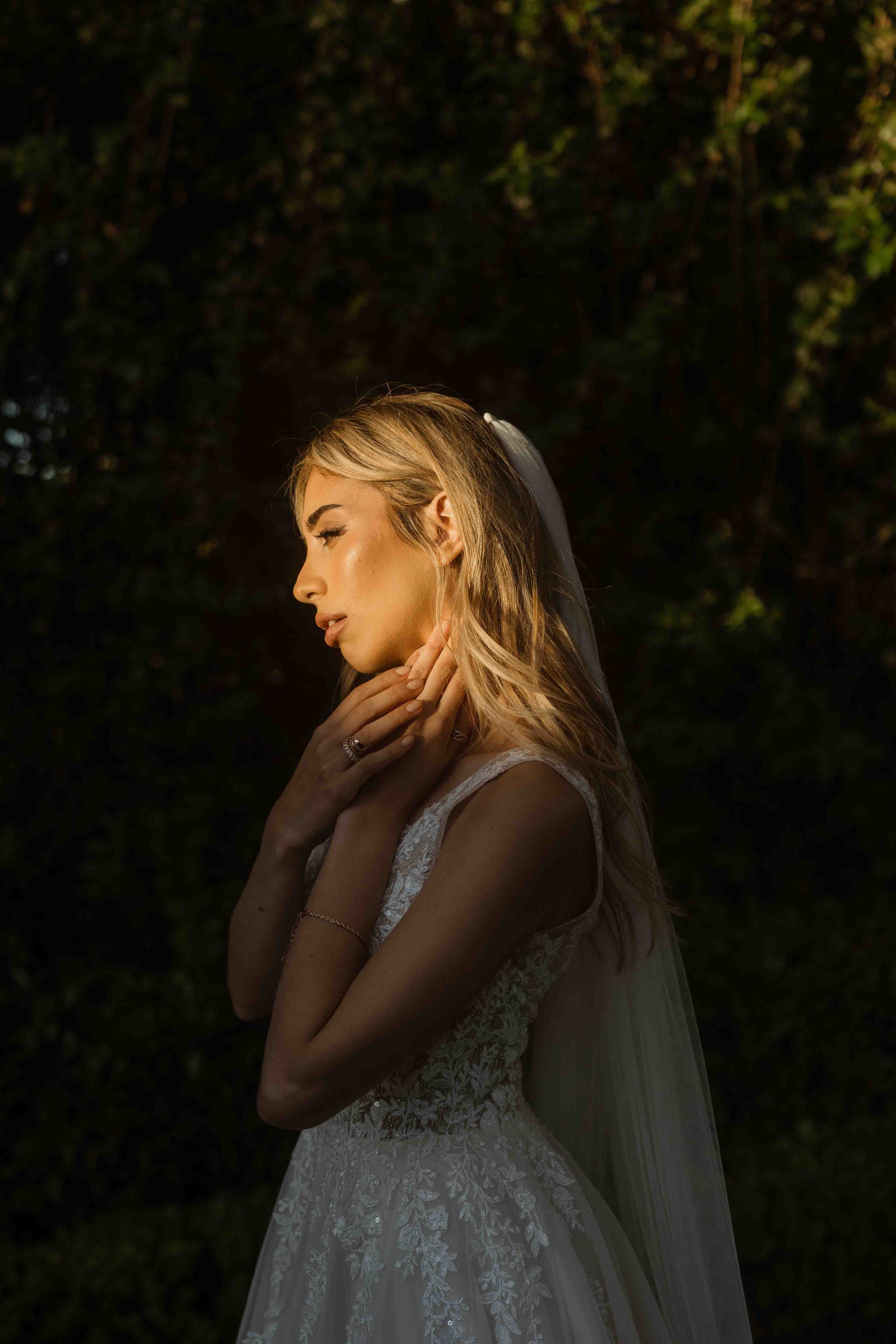 Bridal portrait at Caversham House