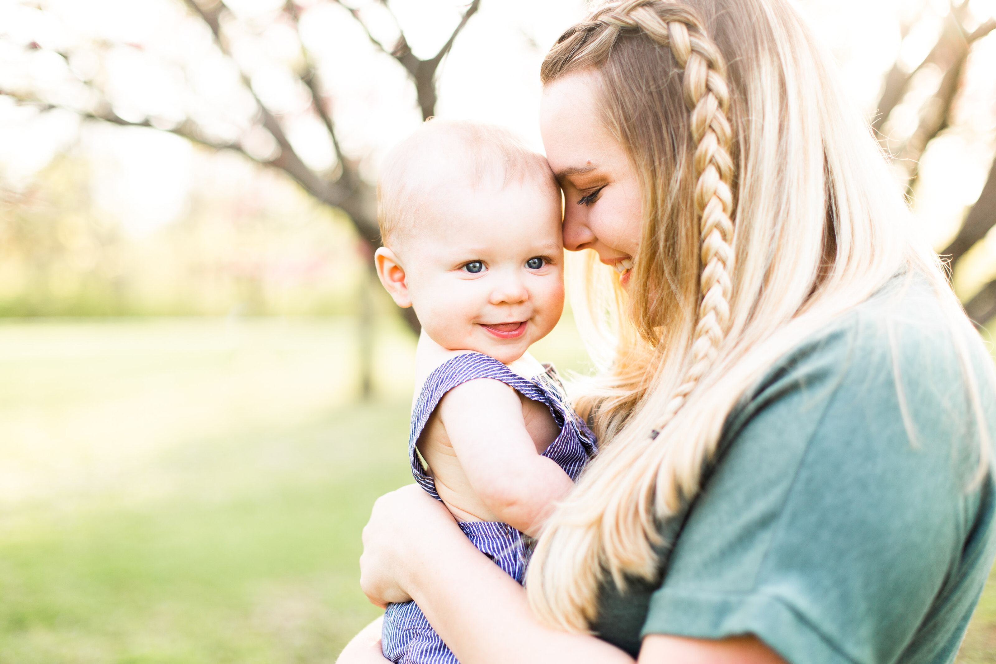 Motherhood Sessions-Abigail Edmons-Fort Wayne Indiana Family Photographer-1