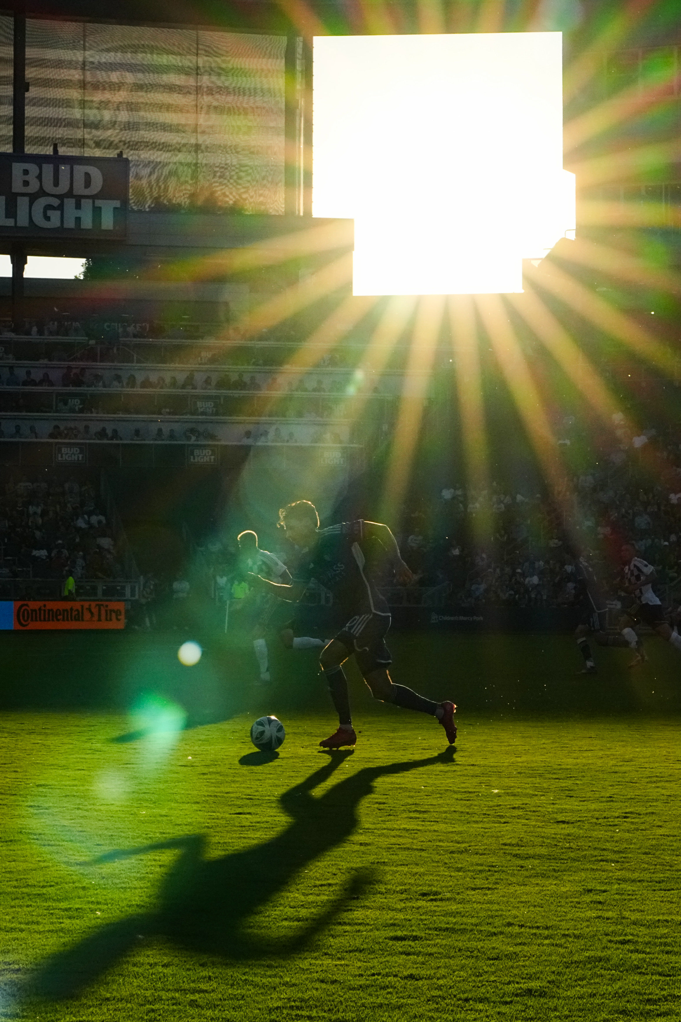 kansas-city-sports-photography-0170-sun-shining-into-soccer-stadium