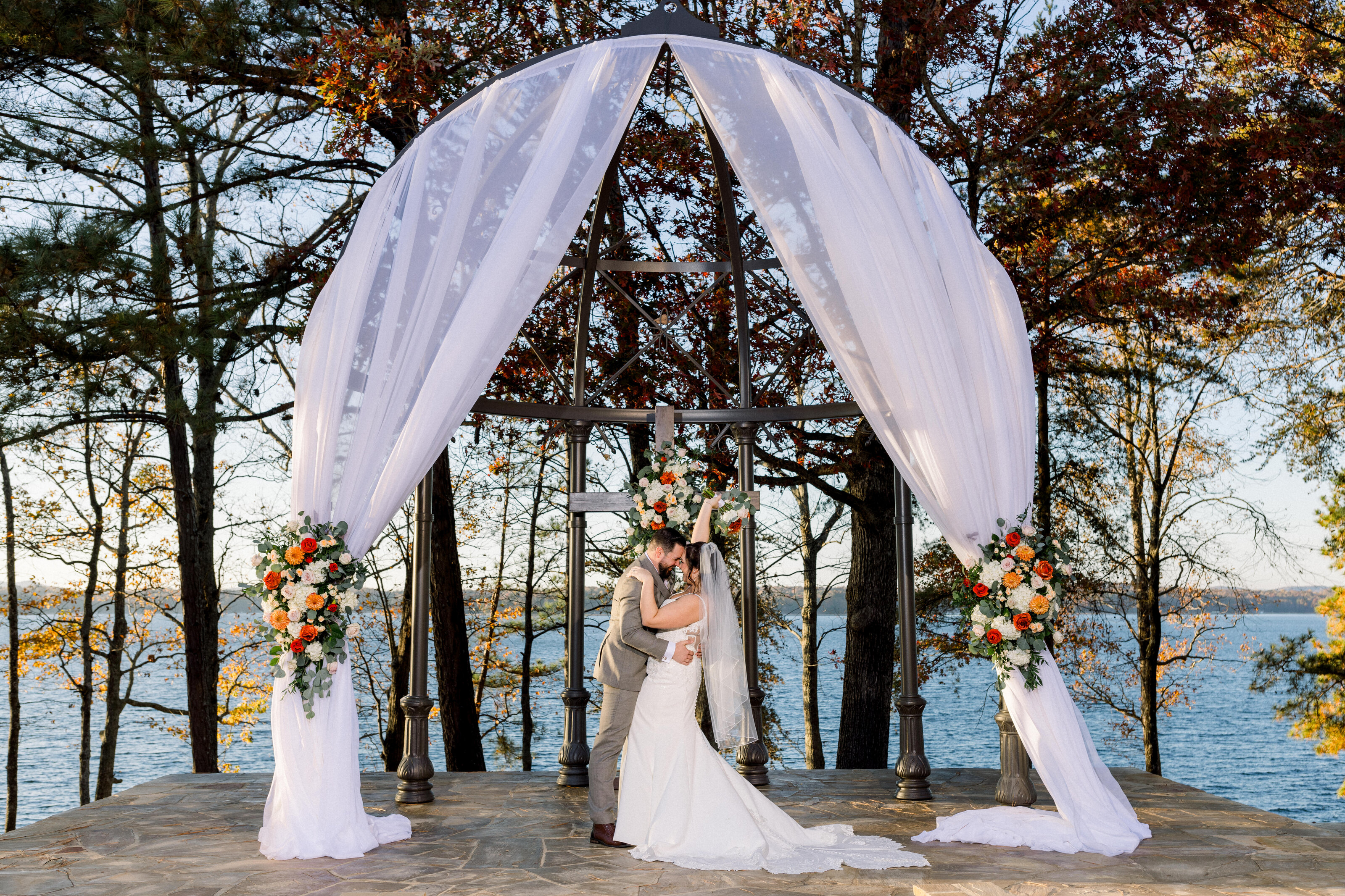 Kelly and Saun Lake Lanier-BLUE6048