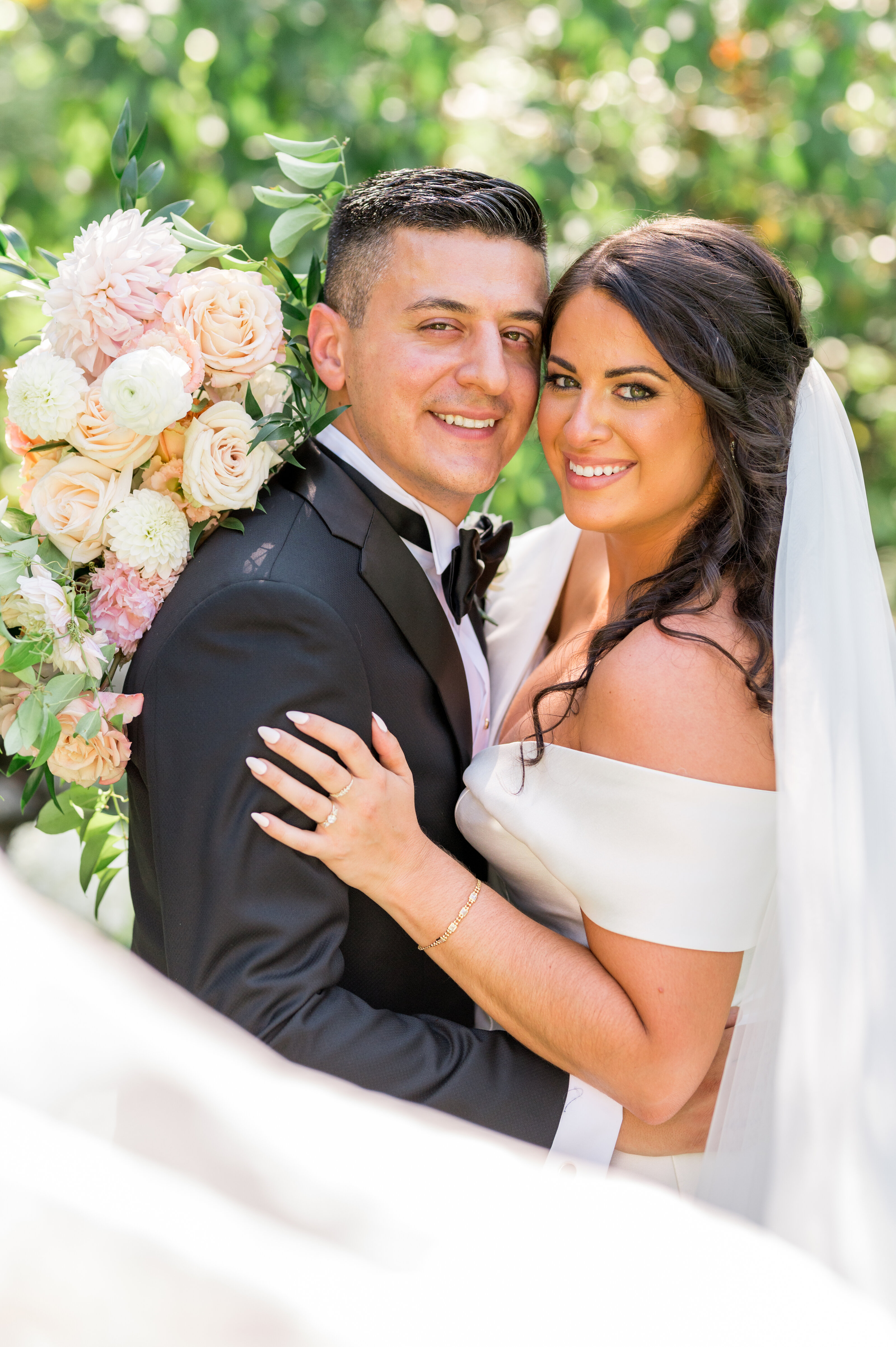 Garden Wedding Bride & Groom