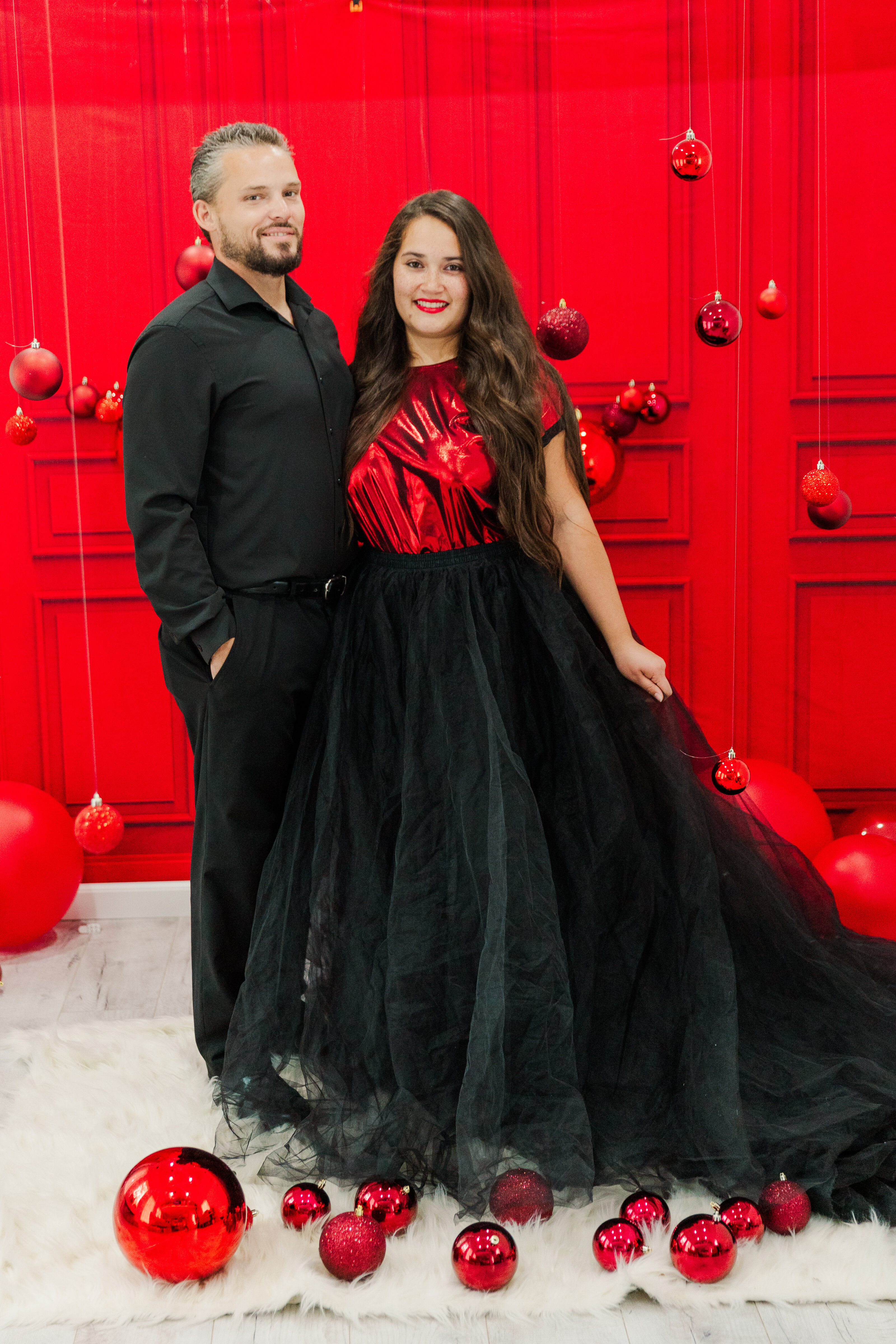 jeanizecilliersphotograph-j+jredchristmas-15
